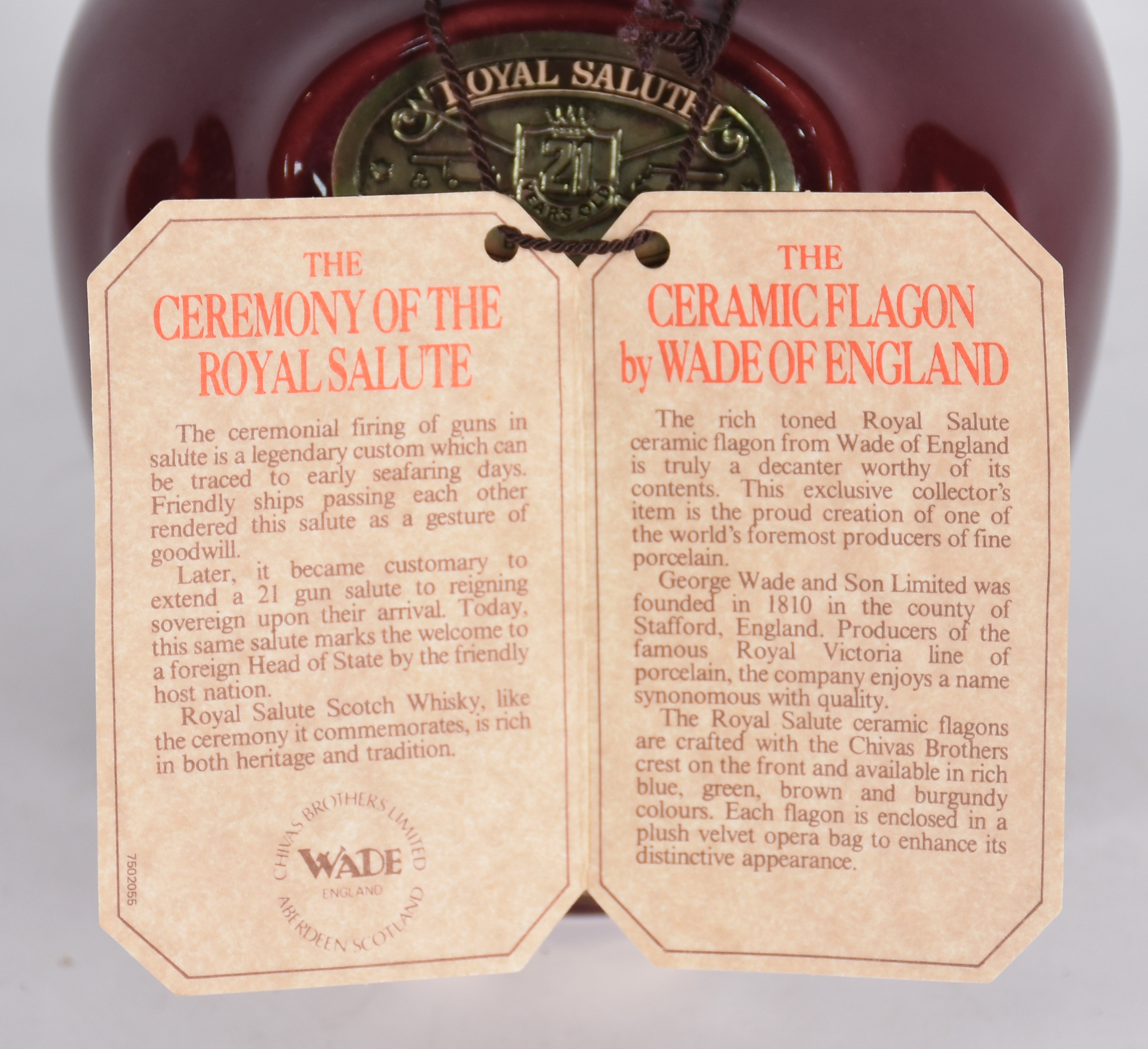 Whisky Royal Salute, 21 anos, "Chivas Btothers" em garrafa de... - foto 3 de 5