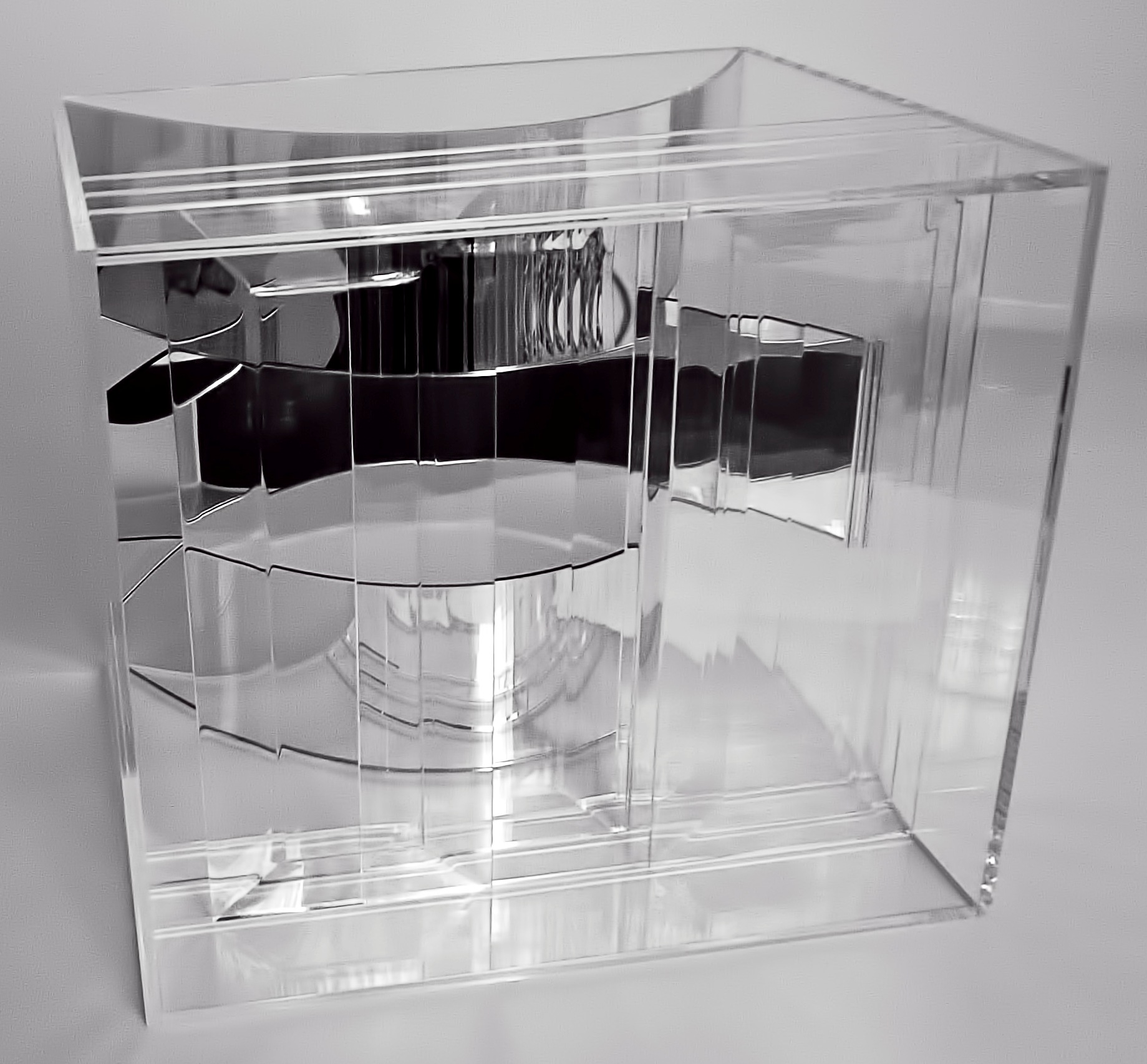 - ‘Obra Maquete’, 2011 – Ed. 2/5 Múltiplo interativo da série Controle - foto 1 de 2