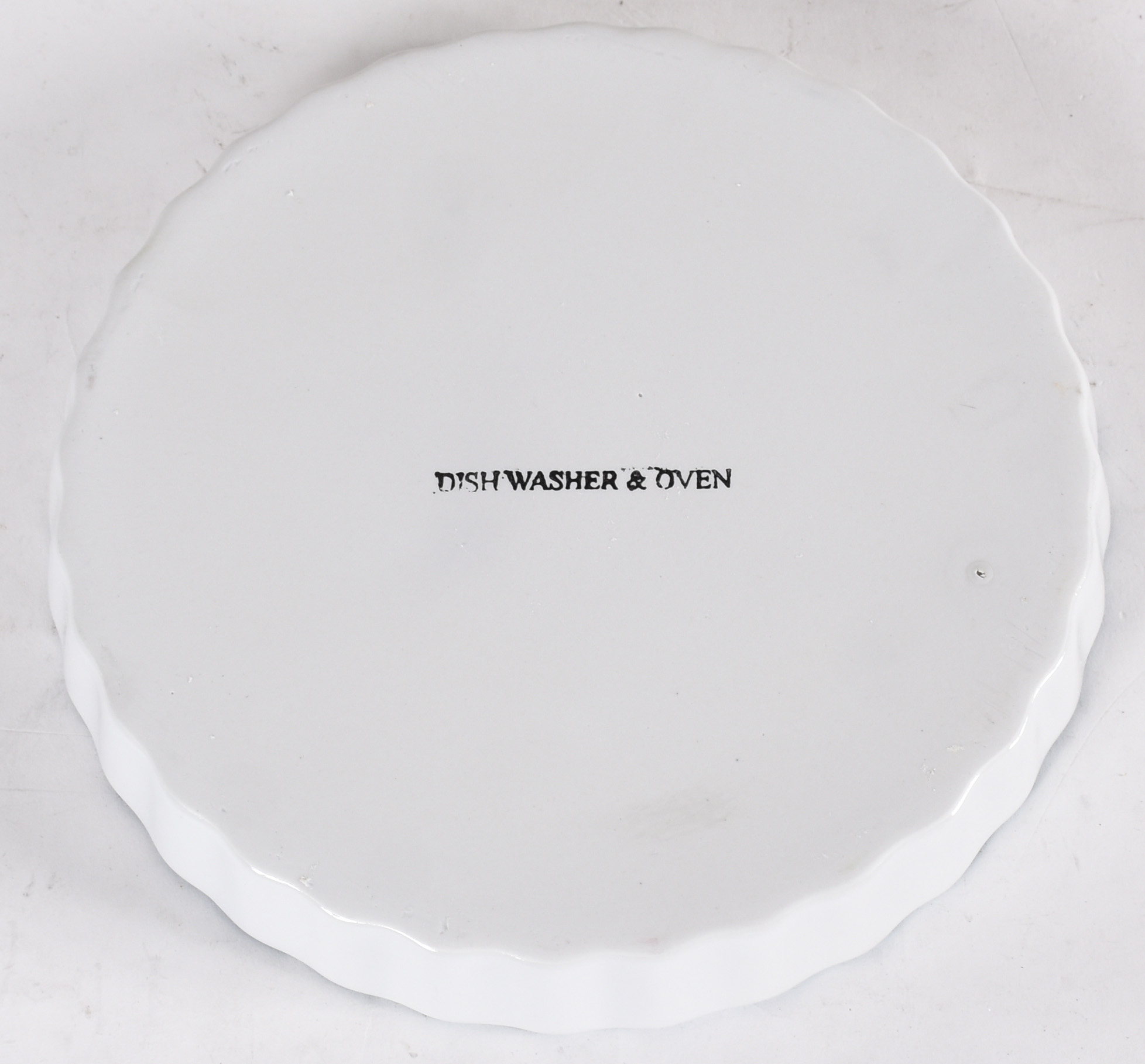 Lote com 3 formas refratárias para forno e 1 potiche de porcelana - foto 3 de 5