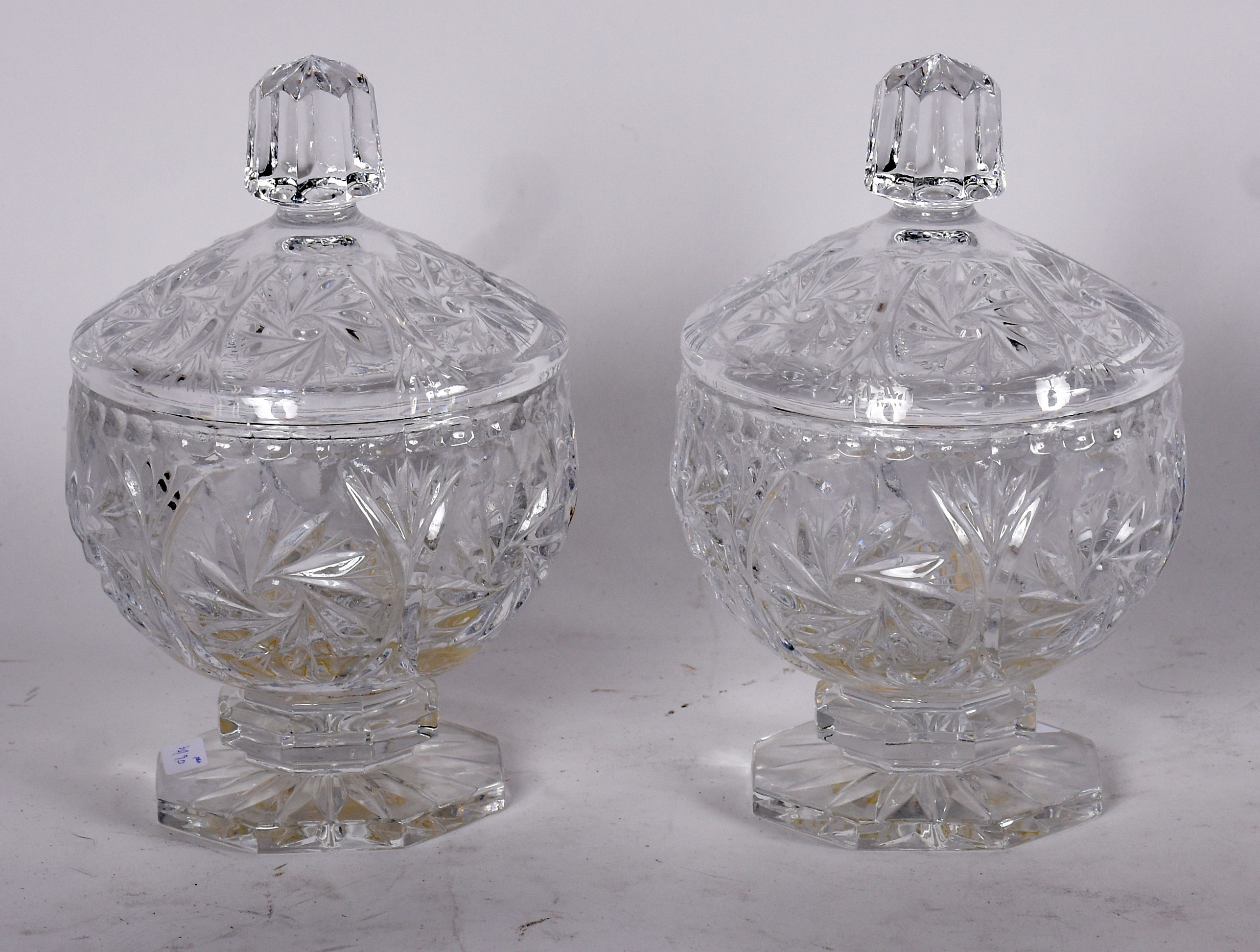Duas bombonieres de cristal. - foto 1 de 3