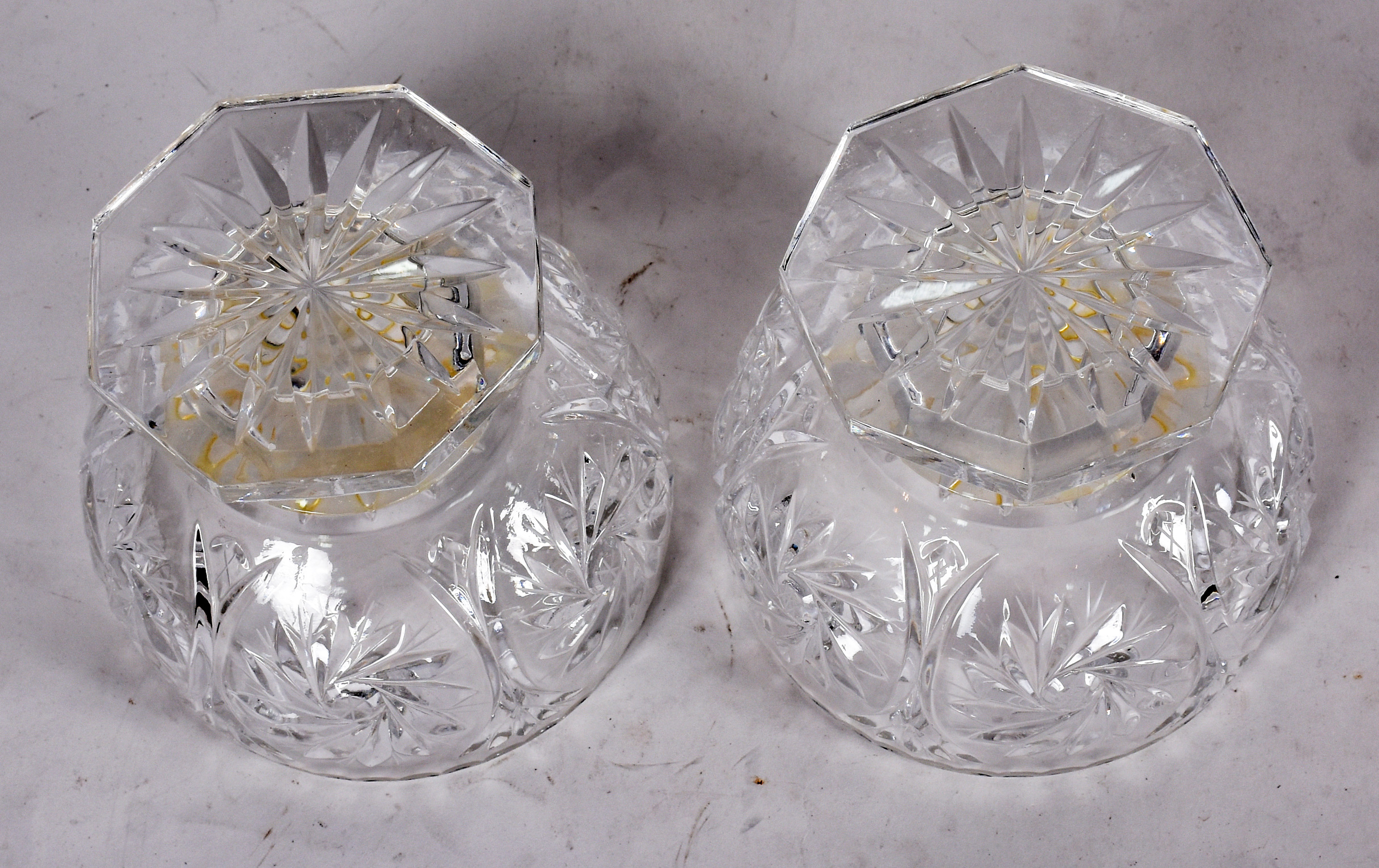 Duas bombonieres de cristal. - foto 3 de 3