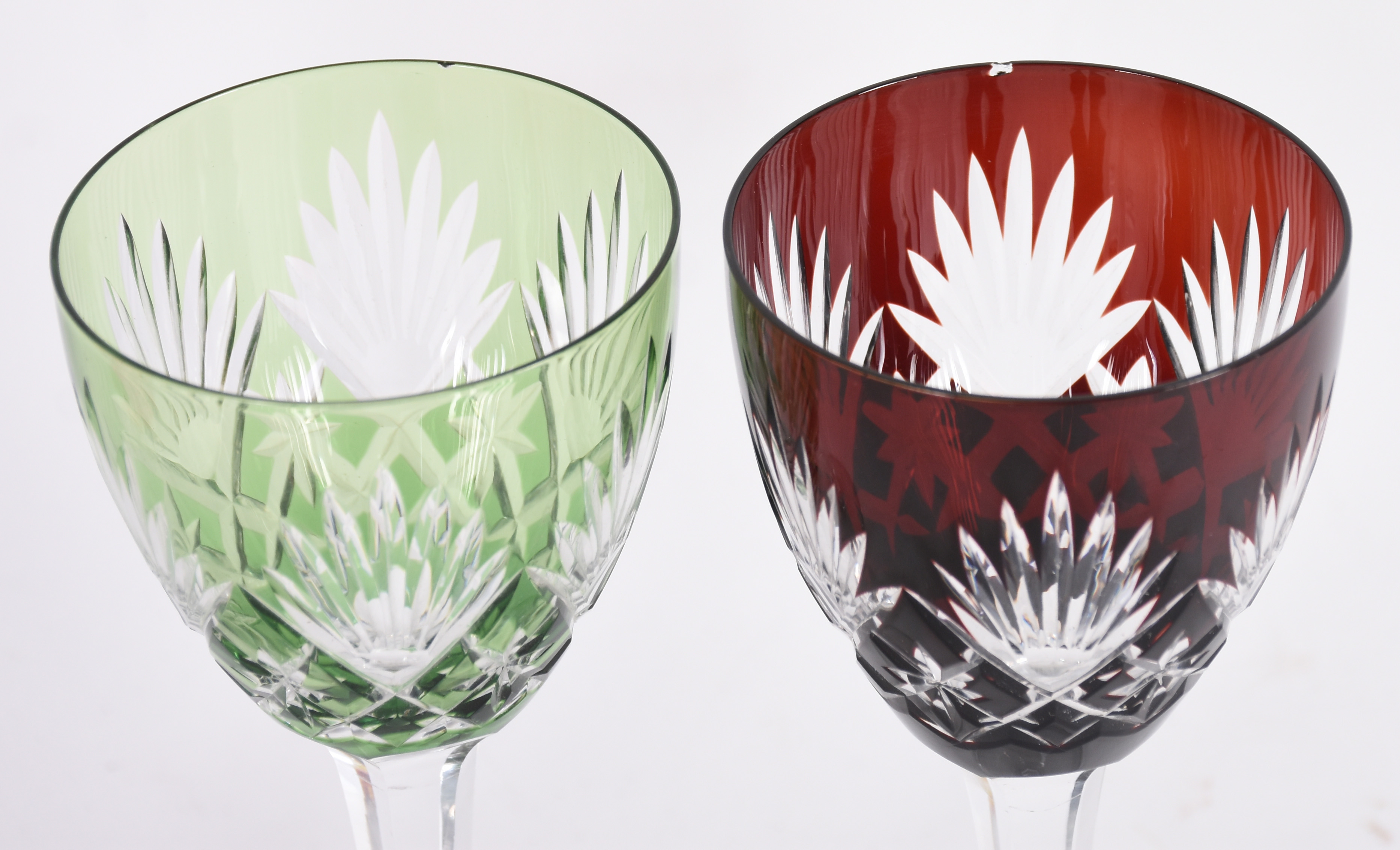 Quatro taças para vinho em cristal BACCARAT frances doublé lapidado... - foto 3 de 3