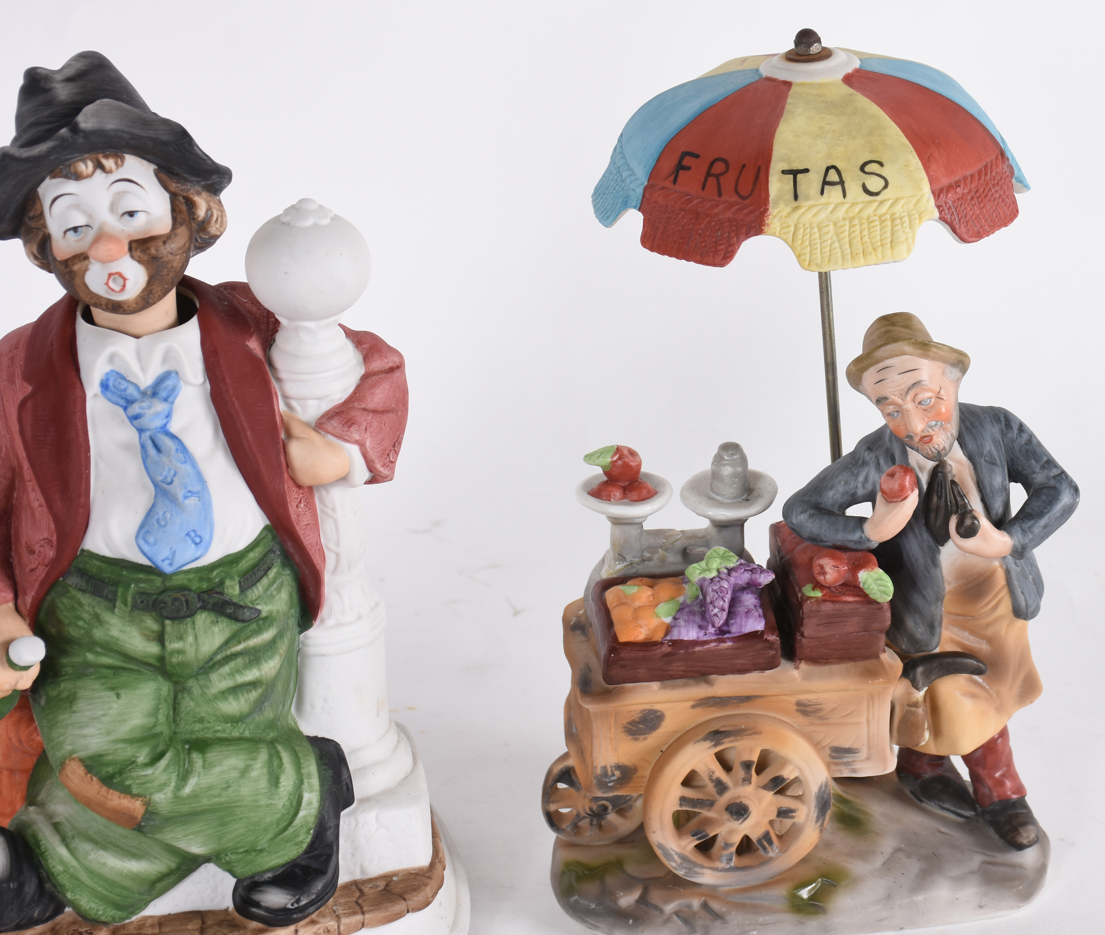 Duas estatuetas de porcelana , representando "Bêbado" (não esta... - foto 2 de 4