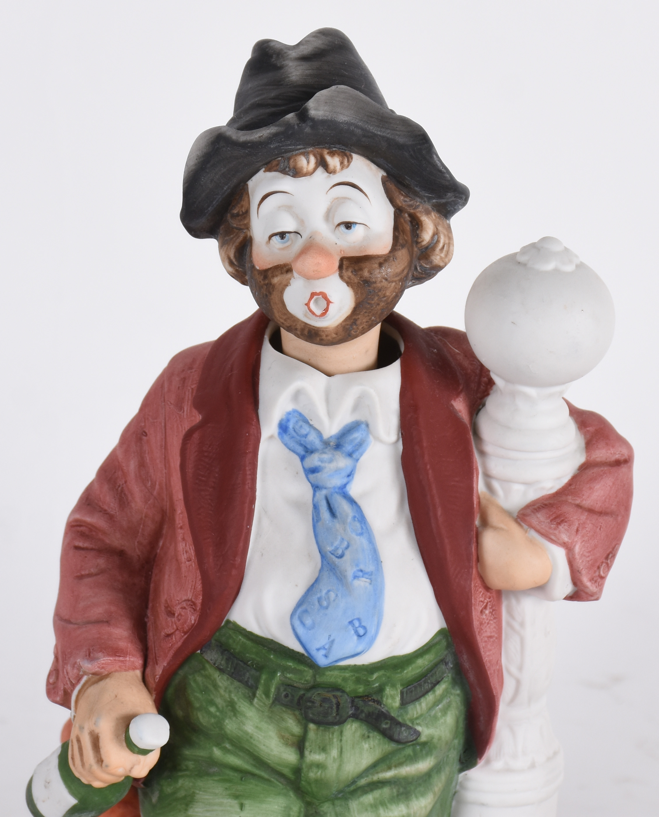 Duas estatuetas de porcelana , representando "Bêbado" (não esta... - foto 3 de 4