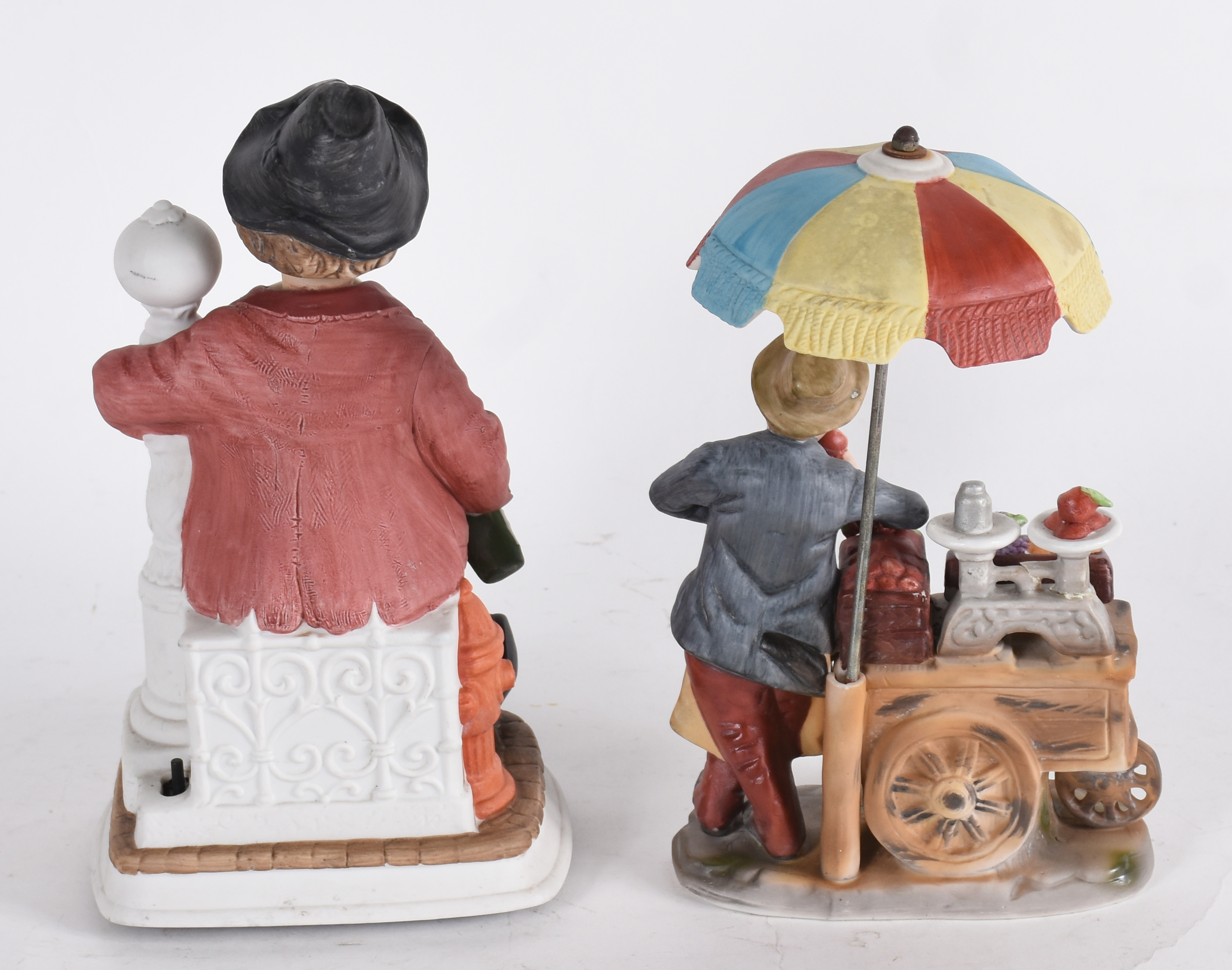 Duas estatuetas de porcelana , representando "Bêbado" (não esta... - foto 4 de 4