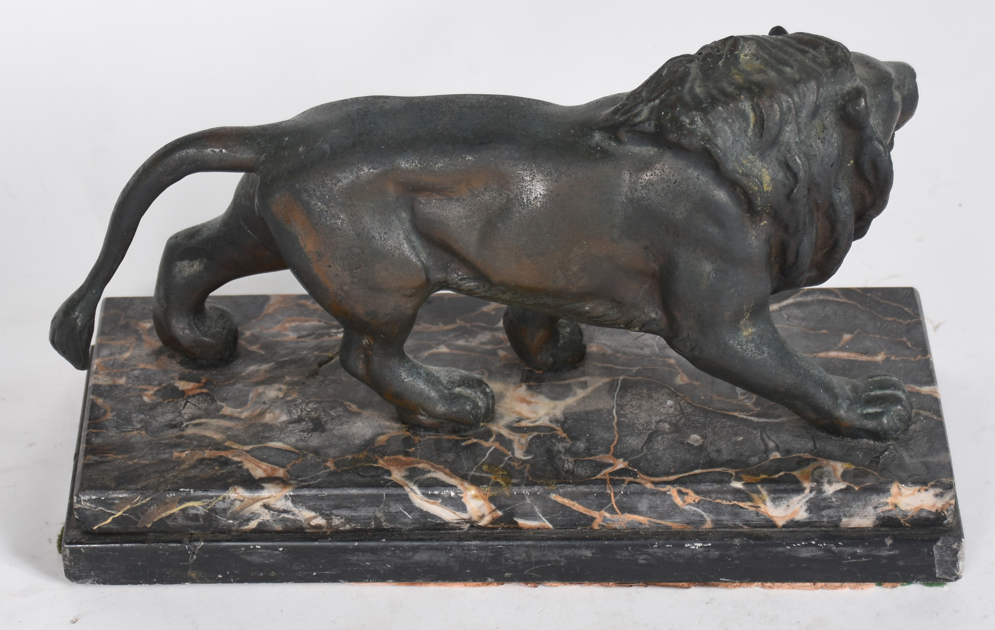 Escultura de bronze representando leão, base de mármore (mármore... - foto 4 de 4