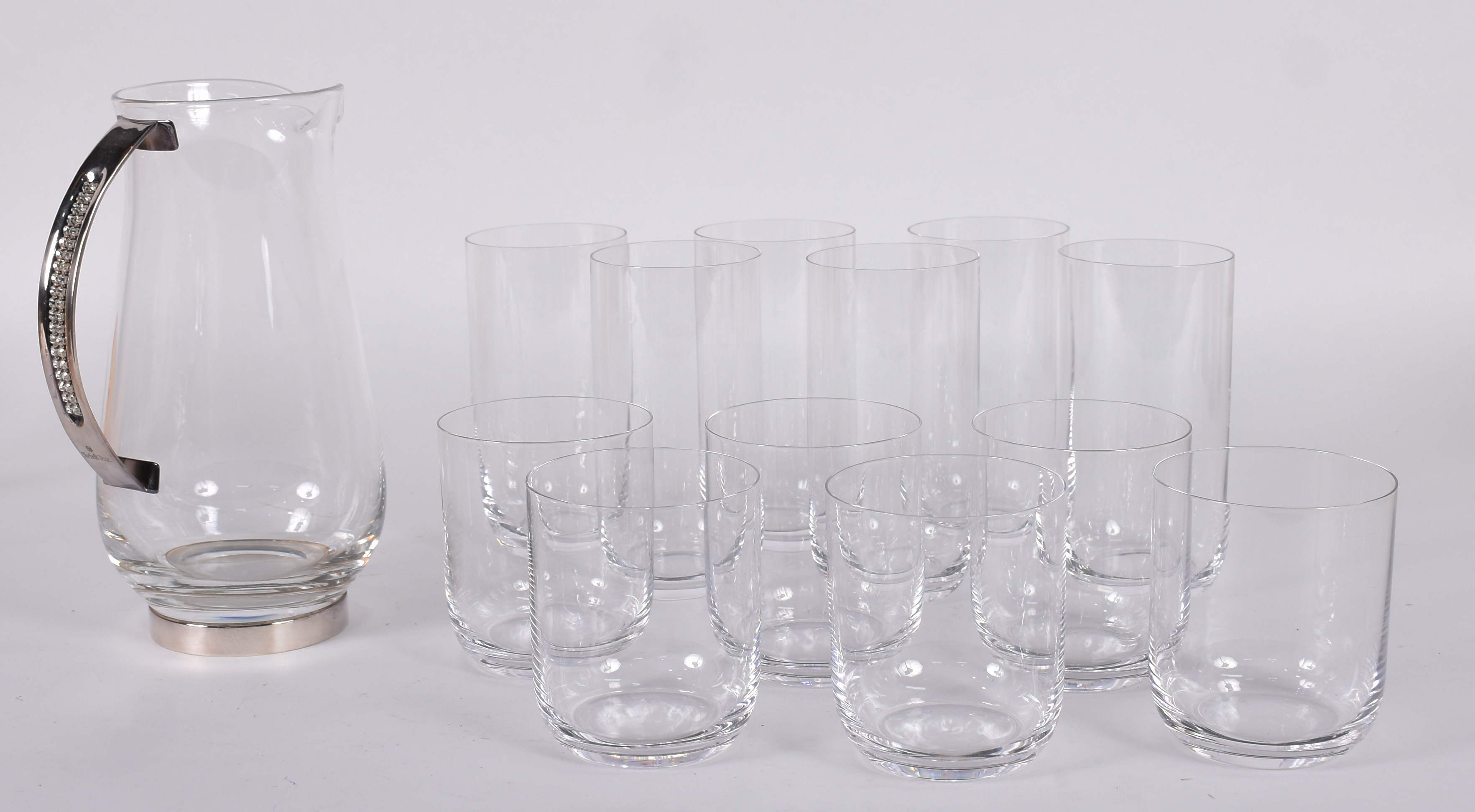 Diversas peças de cristal, sendo: Seis copos longos e seis curtos... - foto 1 de 4