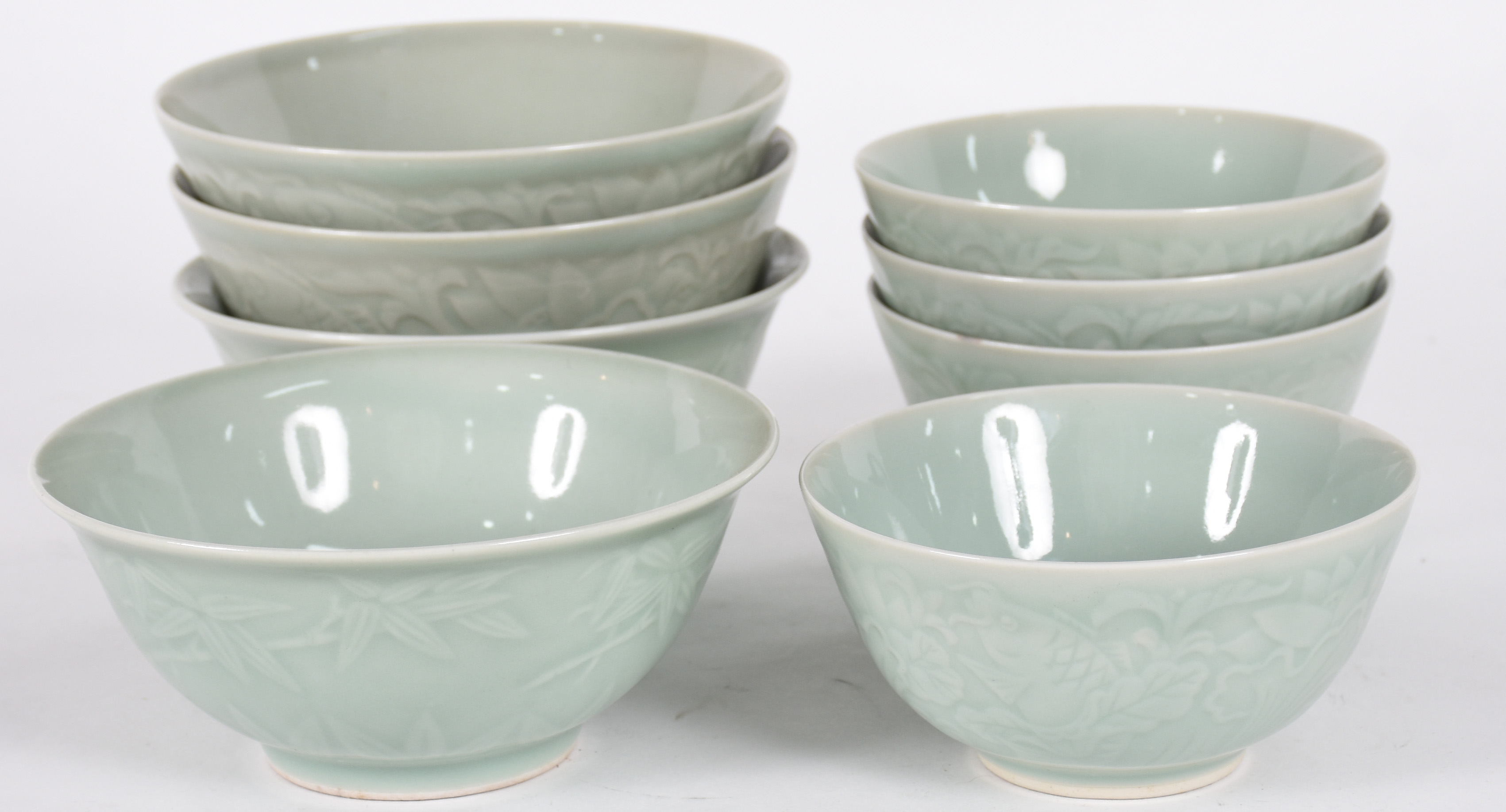 Conjunto de 8 bowls de porcelana chinesa Celadon. - foto 1 de 4