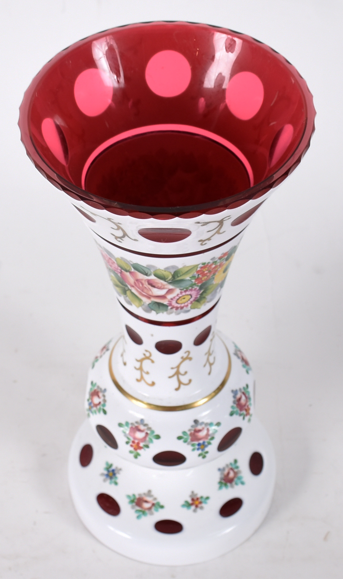 Vaso de cristal overlay vermelho e branco. - foto 2 de 3