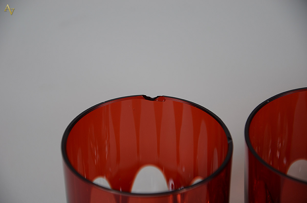 Conjunto com 6 cálices para vinho de pé alto facetado doublé rubi, 4... - foto 2 de 3