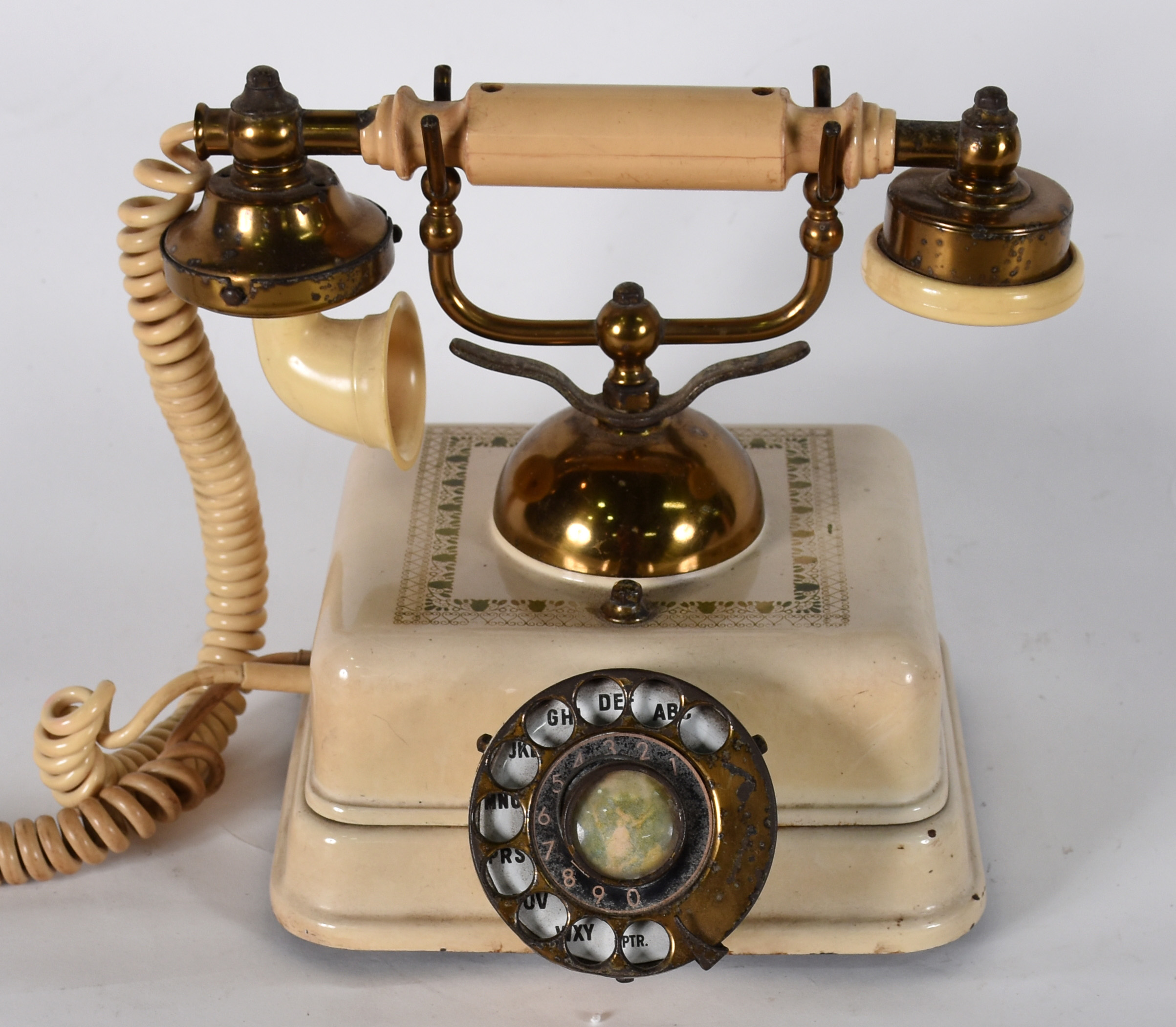Aparelho telefônico da década de 60/70. - foto 1 de 6