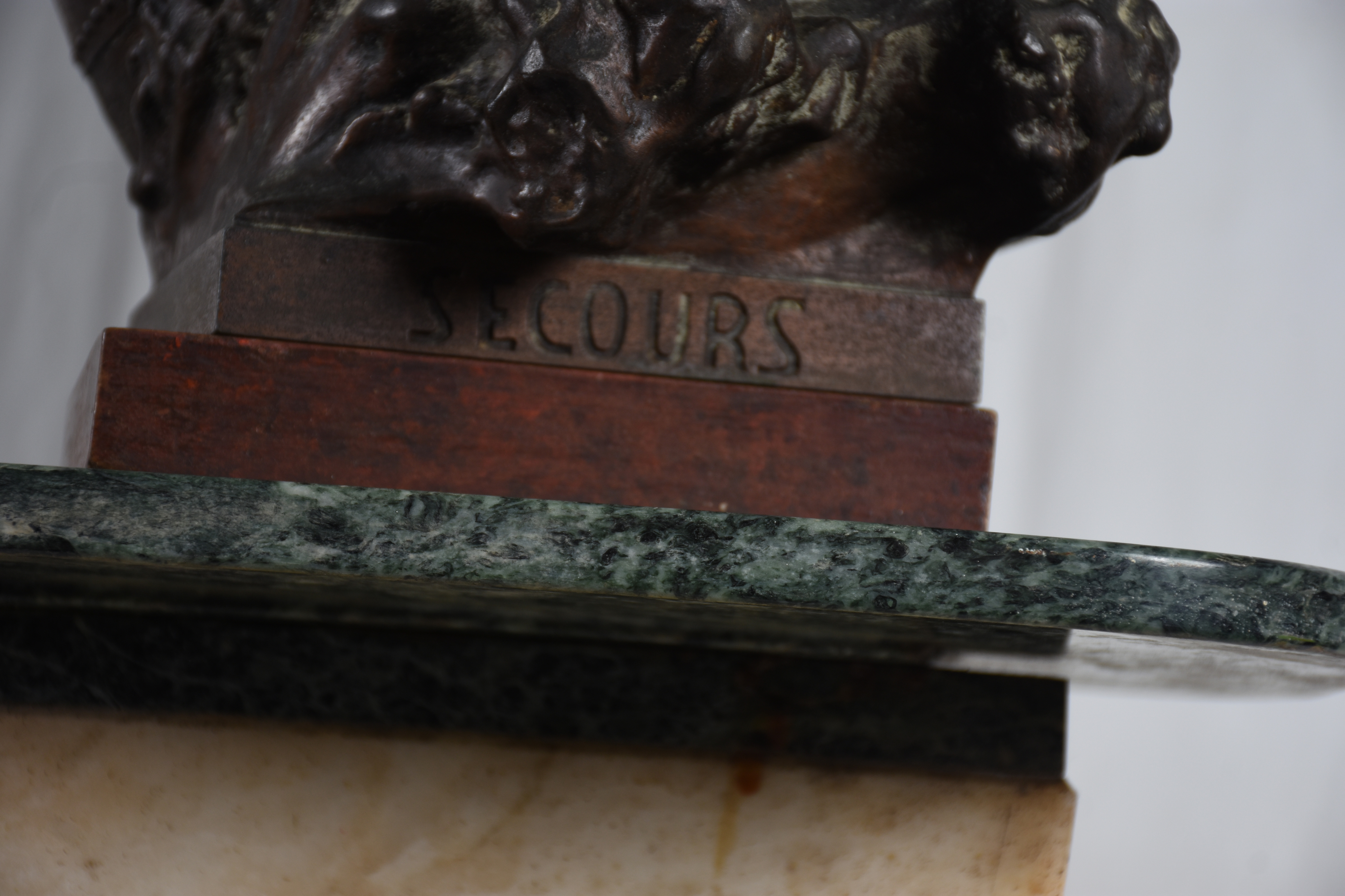 "SECOURS" - foto 5 de 7