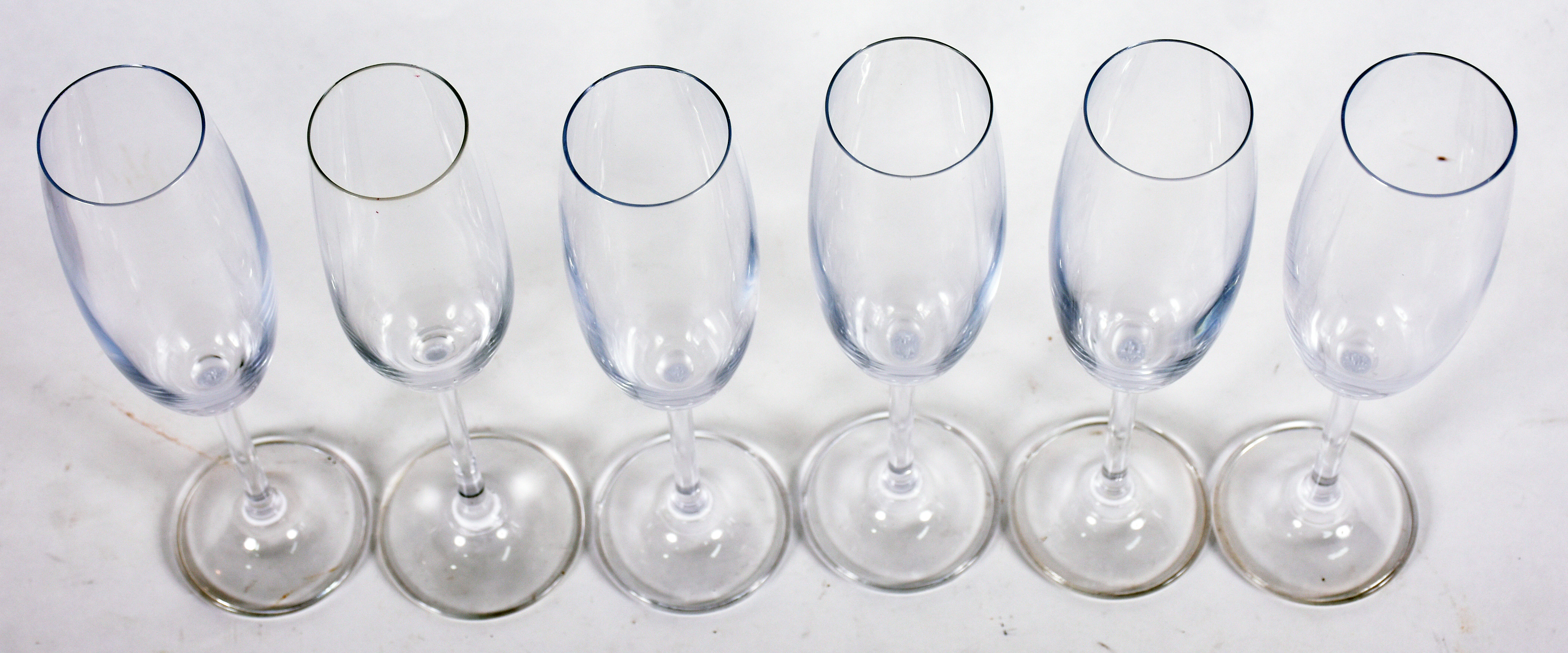 Conjunto com 26 flutes de cristal - foto 2 de 2