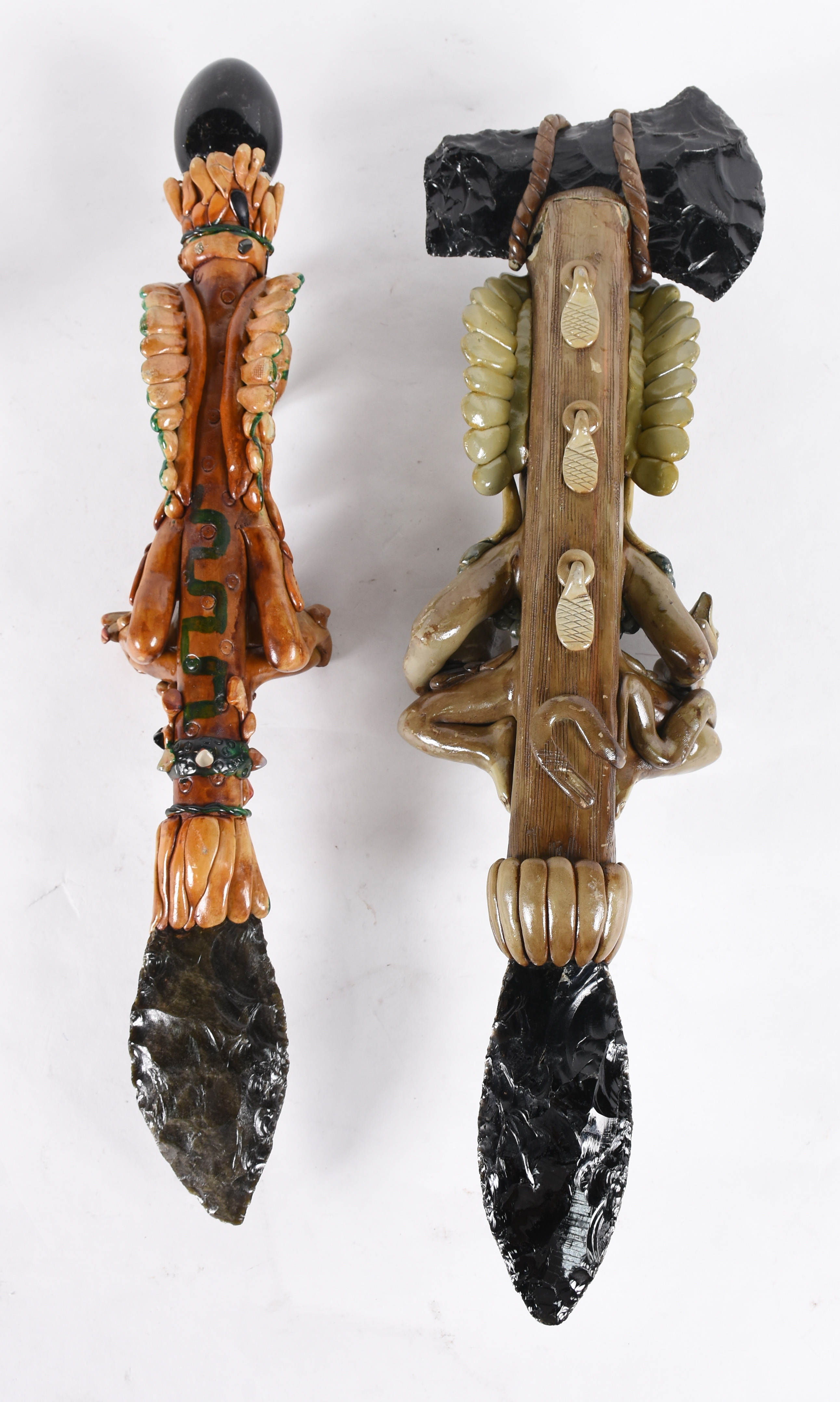 Três esculturas artesanais de pedras mexicanas. - foto 3 de 4