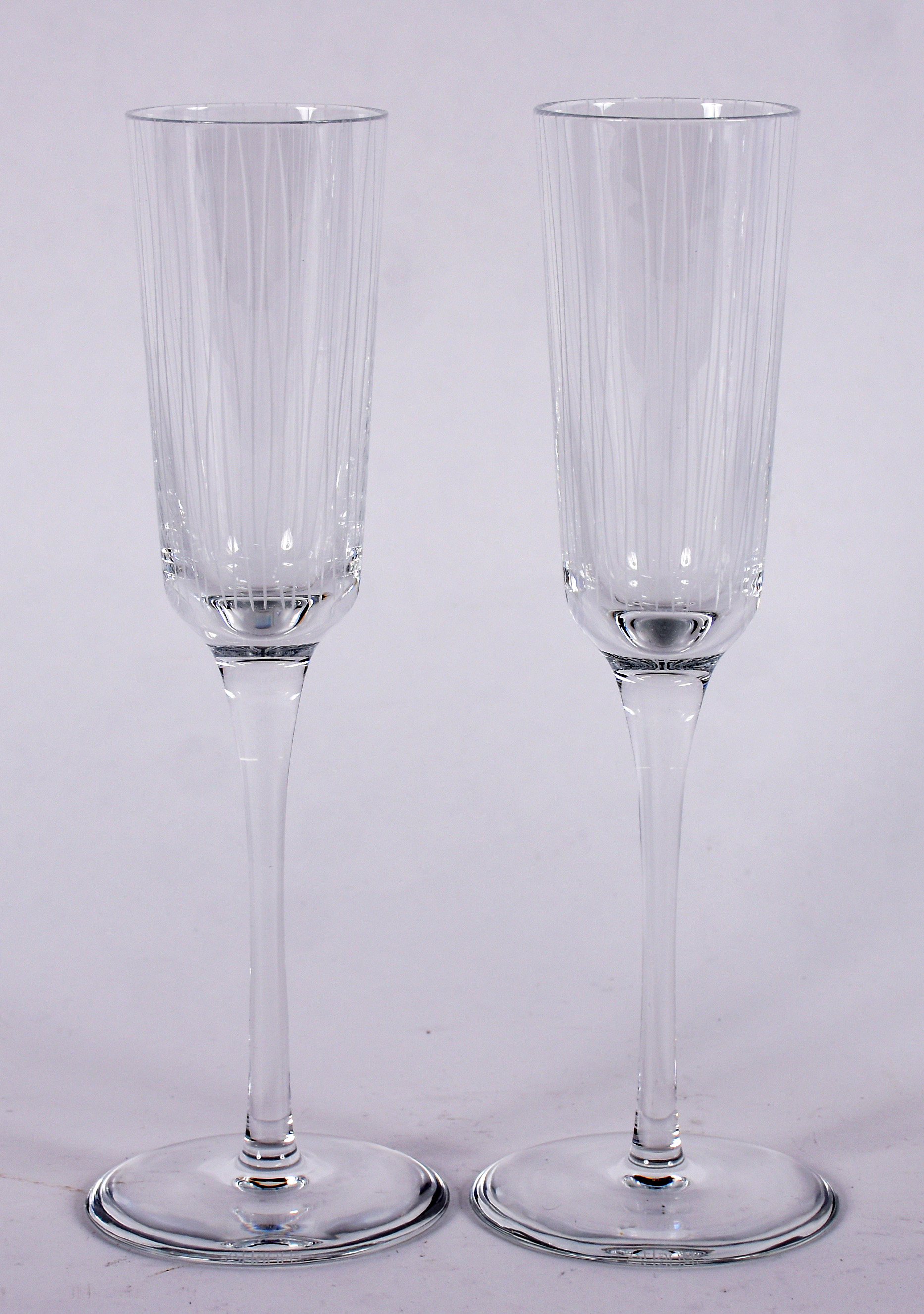 Oito flutes de cristal portugues Atlantis lapidação em frisos. - foto 3 de 3