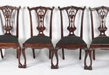 Quatro cadeiras para sala de jantar de madeira ... - Quatro cadeiras para sala de jantar de madeira nobre, estilo ingles Chipendale.