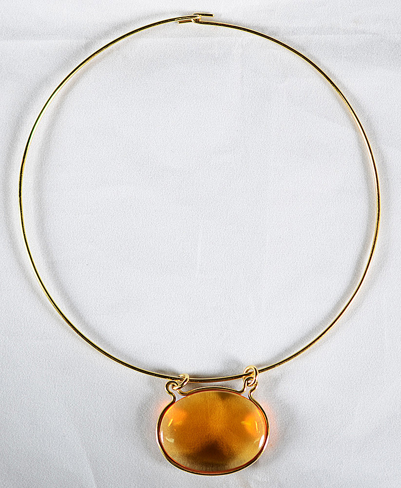 Gargantilha de ouro amarelo 18 k com pendente inglês de citrino... - foto 2 de 2