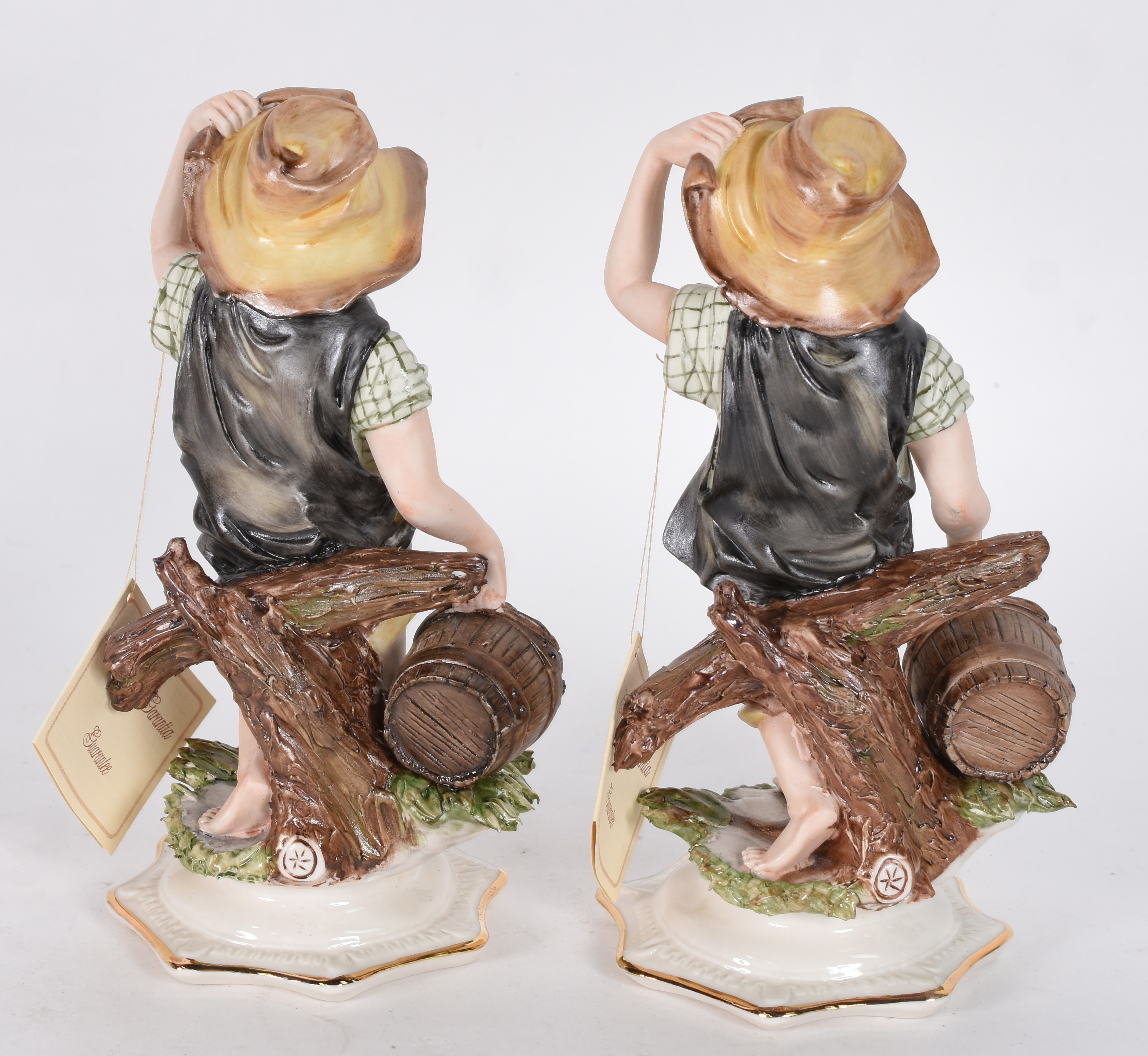 TERESA LINHARES - Camponeses (par) - Estas estatuetas foram... - foto 3 de 4