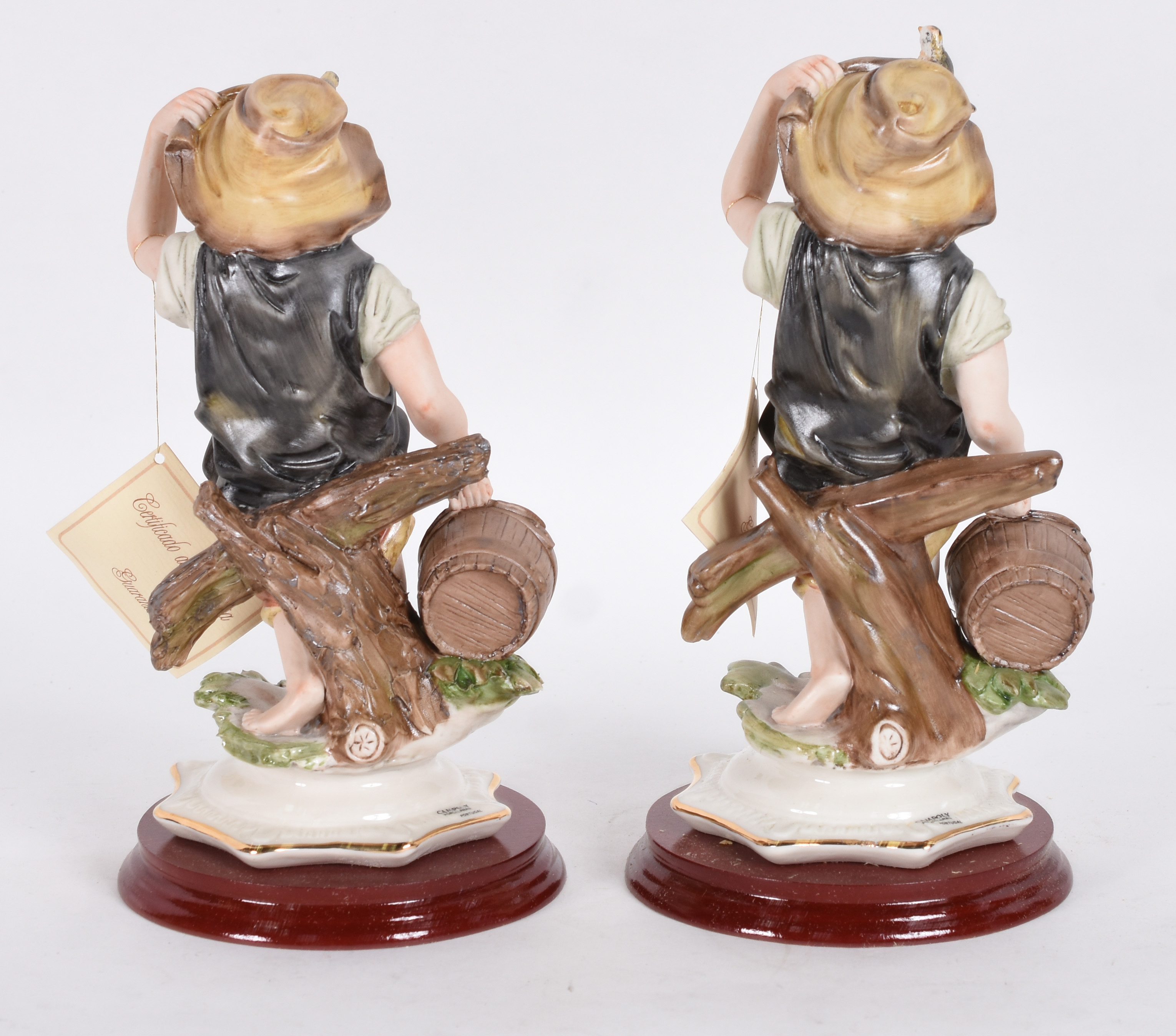 TERESA LINHARES - Camponeses (par) - Estas estatuetas foram... - foto 2 de 6