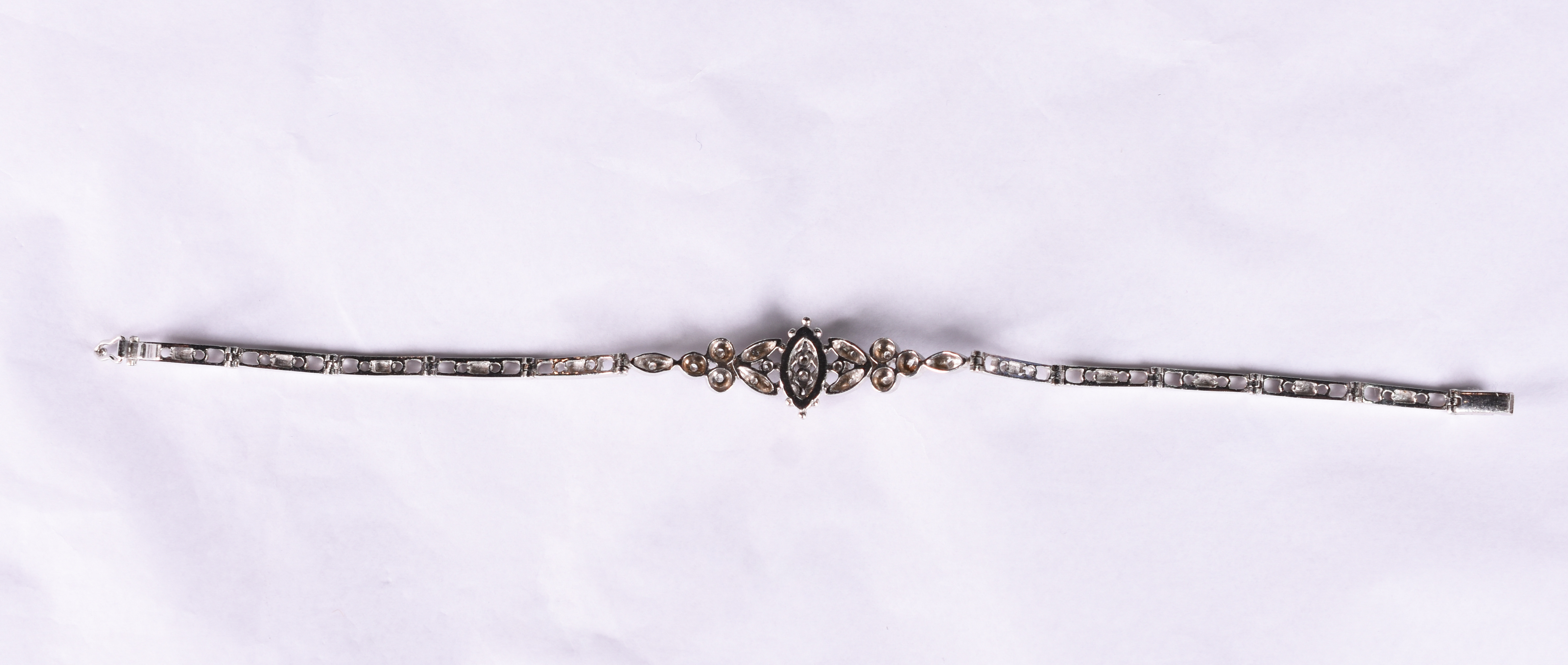 Pulseira de ouro branco com 28 brilhantes. - foto 3 de 3