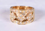 Anel de ouro 18 k com 33 brilhantes. - Anel de ouro 18 k com 33 brilhantes.