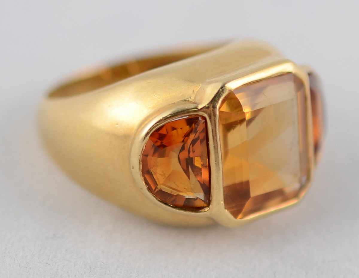 Anel de ouro 18 k com citrinos amarelos, lapidação retangular e meia... - foto 1 de 2
