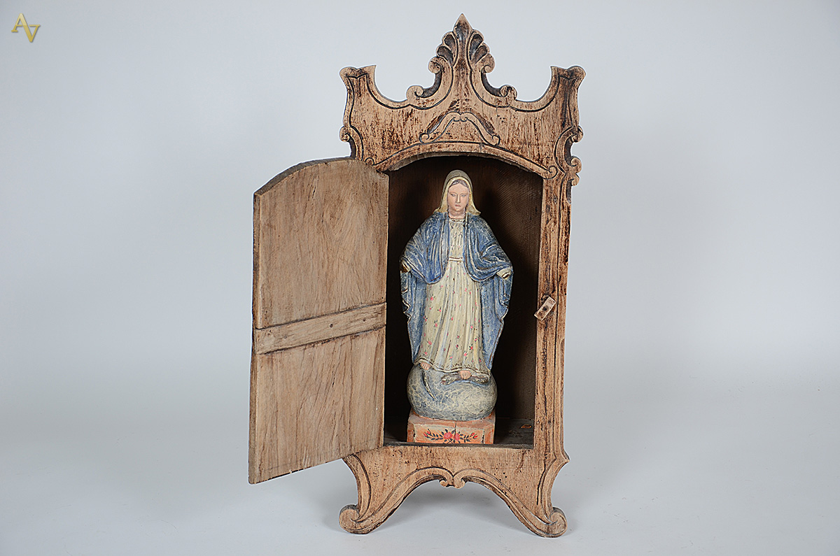 Pequeno oratório de madeira nobre (32 x 20,5 cm e altura 70 cm) com... - foto 1 de 4
