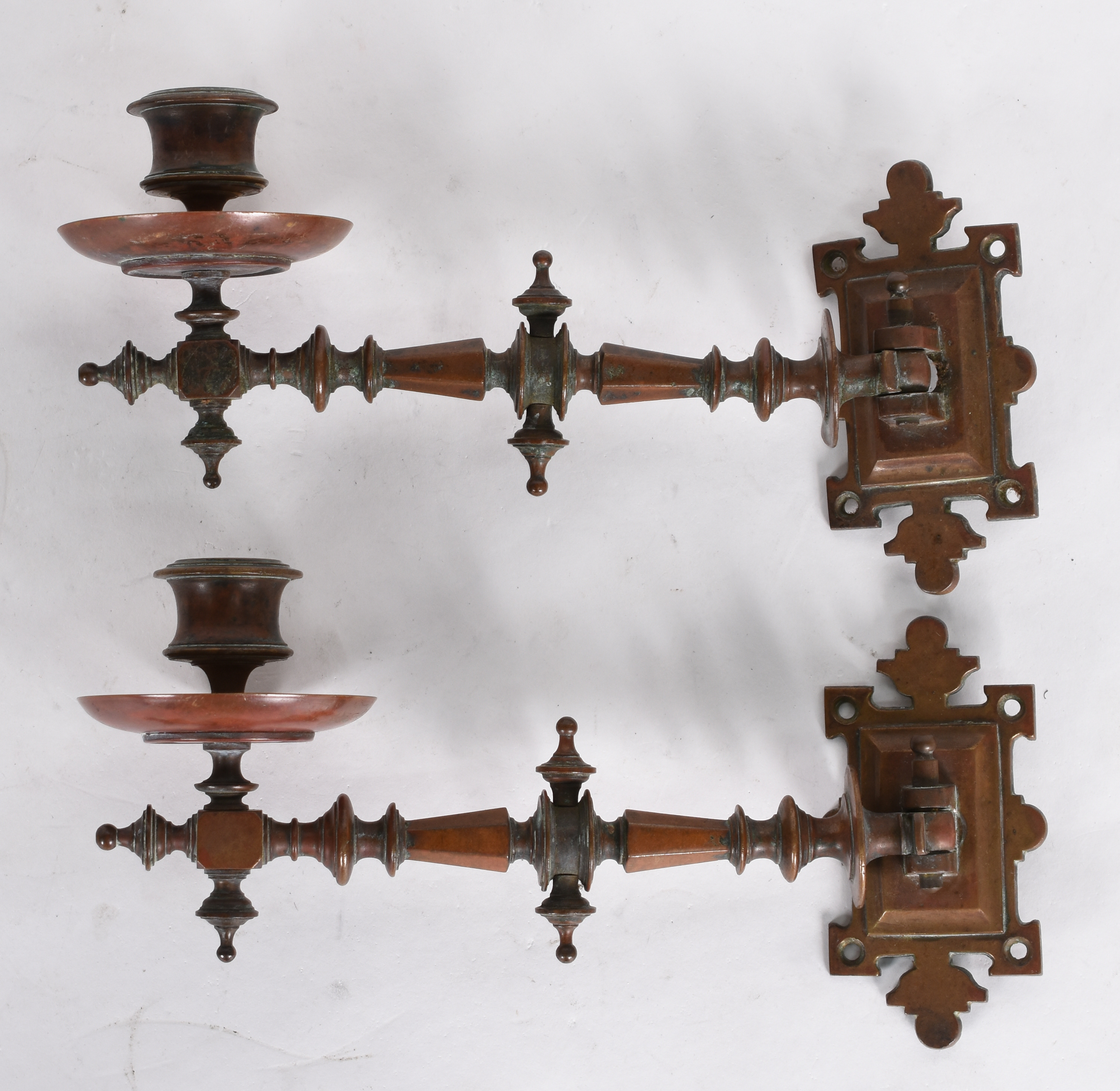 Par de castiçais de bronze para piano. - foto 1 de 2