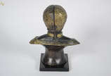 Estatueta de bronze representando Escrava Anast... - Estatueta de bronze representando Escrava Anastácia. Altura 31 cm.