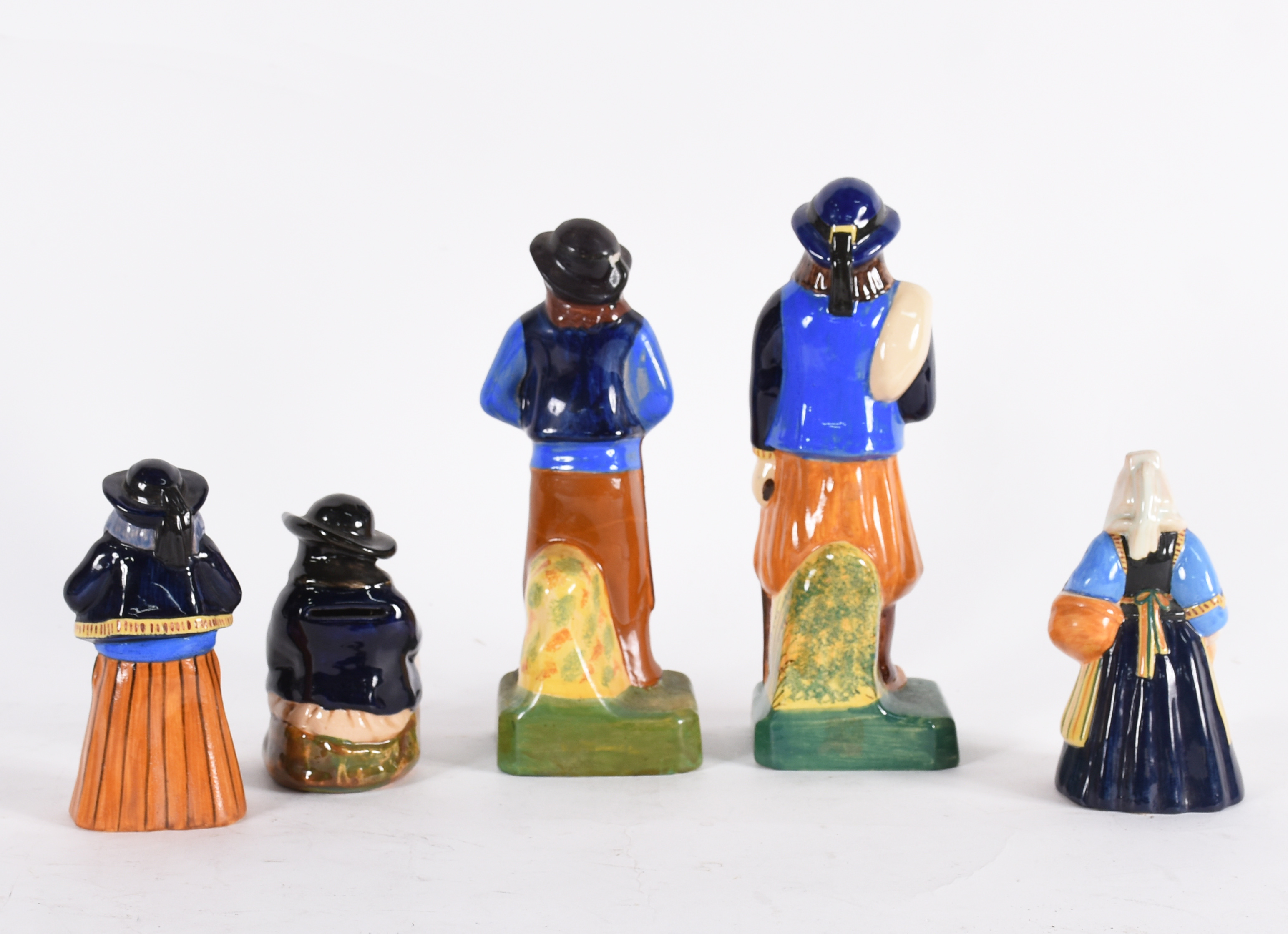 Cinco estatuetas diversas de cerâmica francesa de QUIMPER. - foto 2 de 4