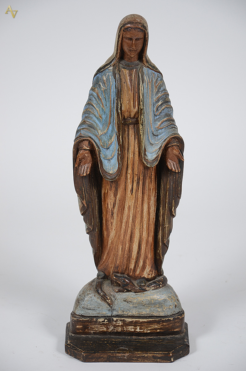 Nossa Senhora - Imagem de madeira policromada. Altura 49 cm. - foto 1 de 2