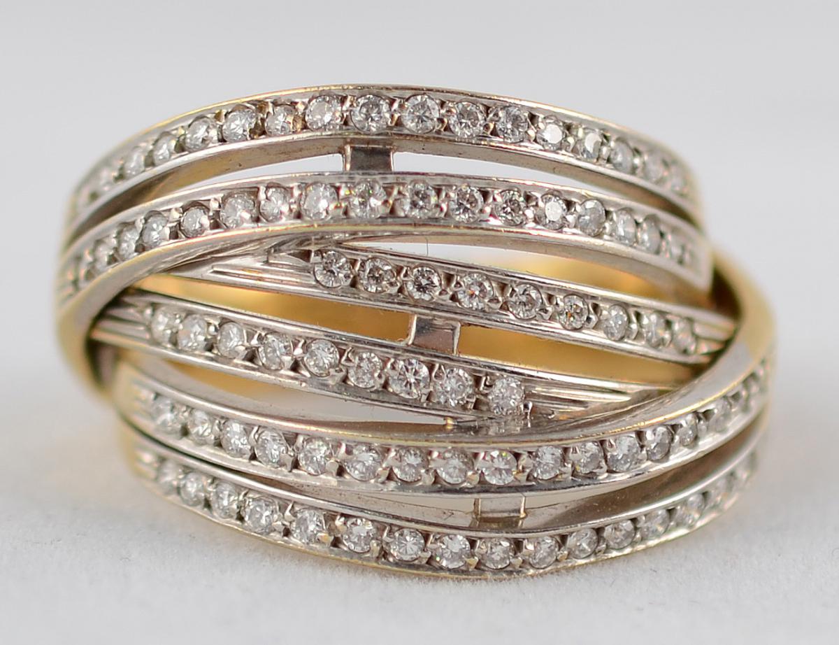 Anelão em ouro 18 k, modelo estilizado com 86 brilhantes c/... - foto 3 de 3