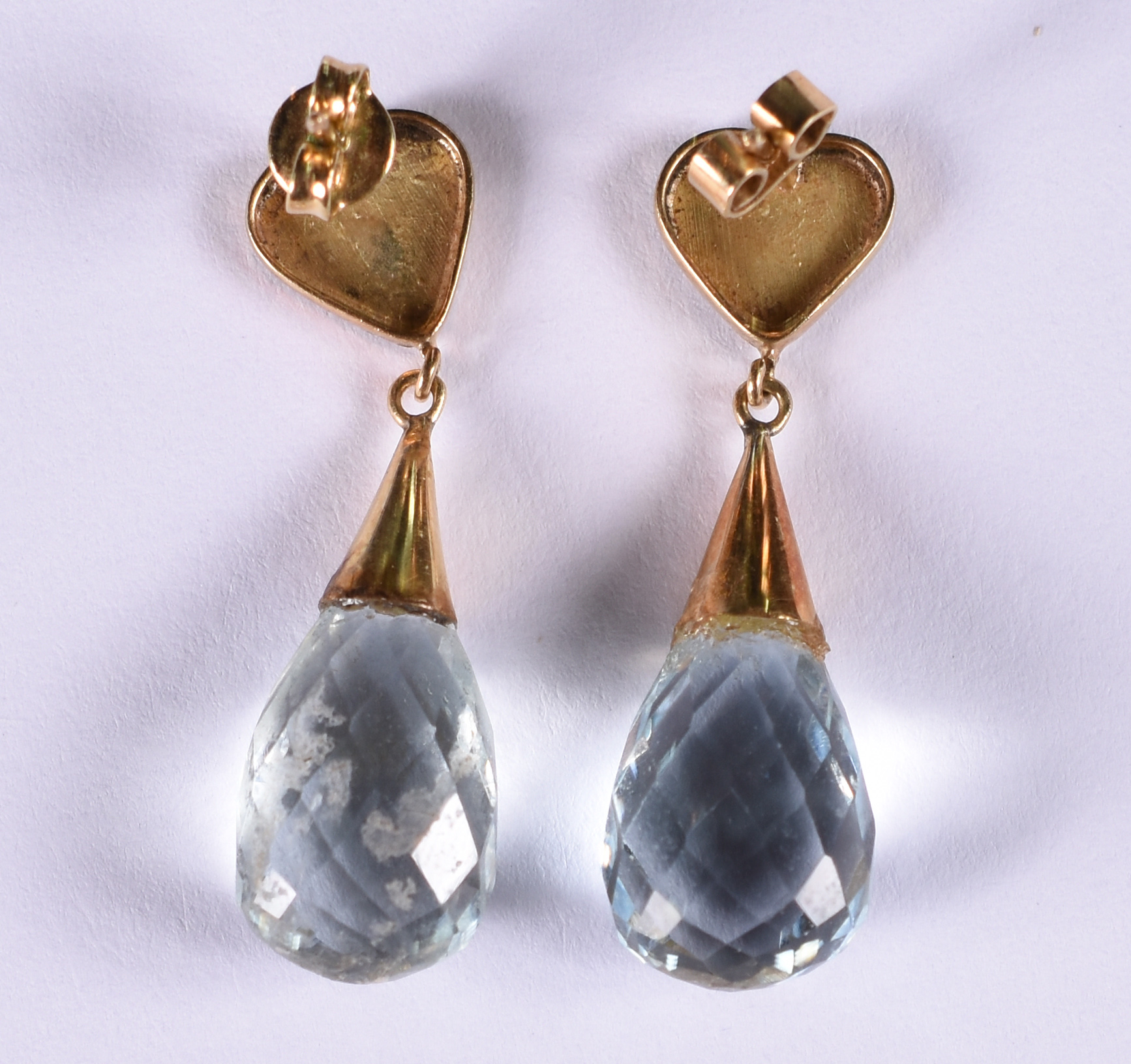 Par de brincos de ouro 18 k com turmalina azul, 3 cm. - foto 2 de 2