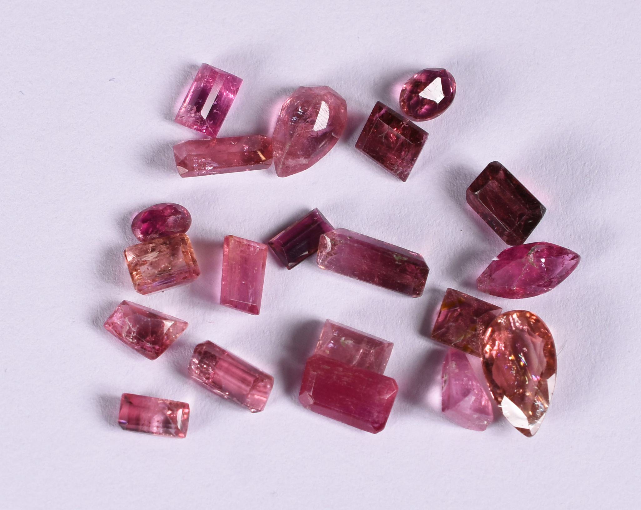 Conjunto com 20 pedras turmalina rosa. - foto 1 de 2
