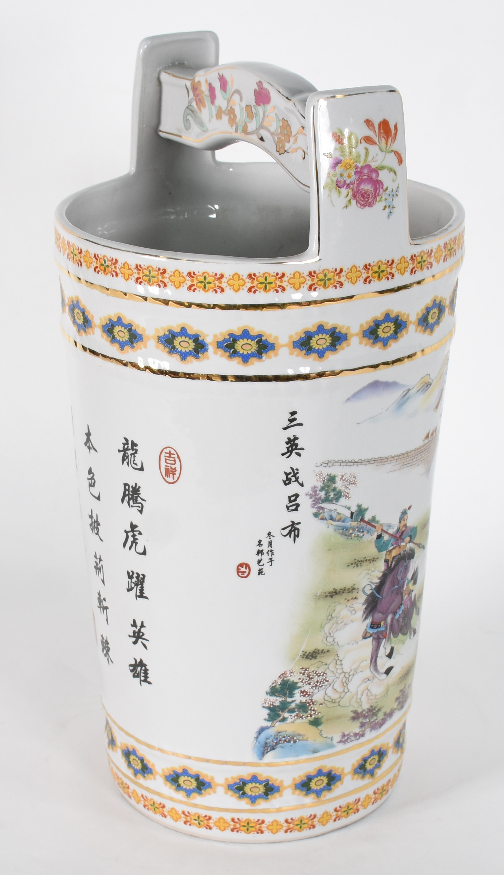 Bengaleiro de porcelana oriental. - foto 2 de 5