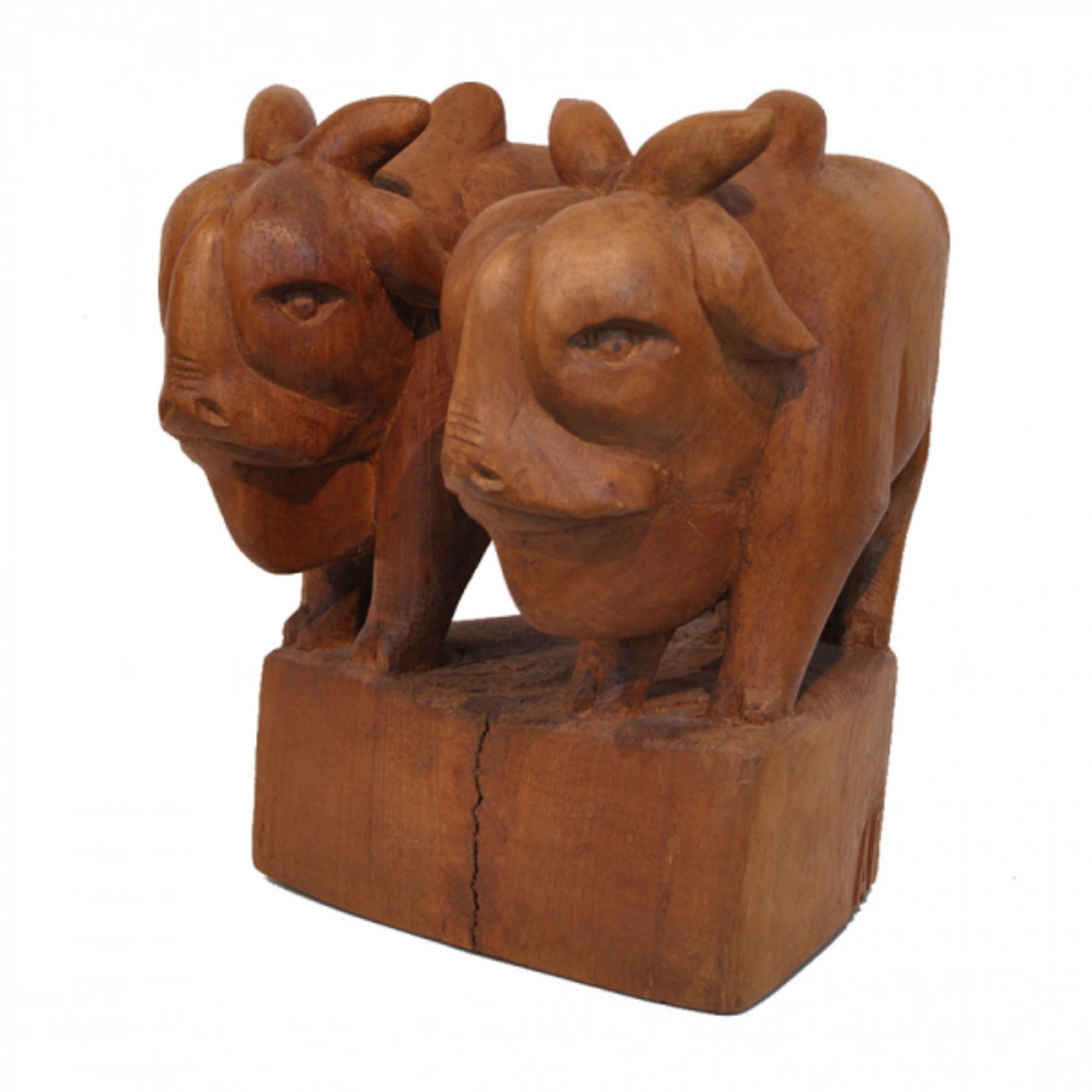 Arthur Pereira. Parelha de Bois. Escultura em madeira, ass. com as... - foto 1 de 2