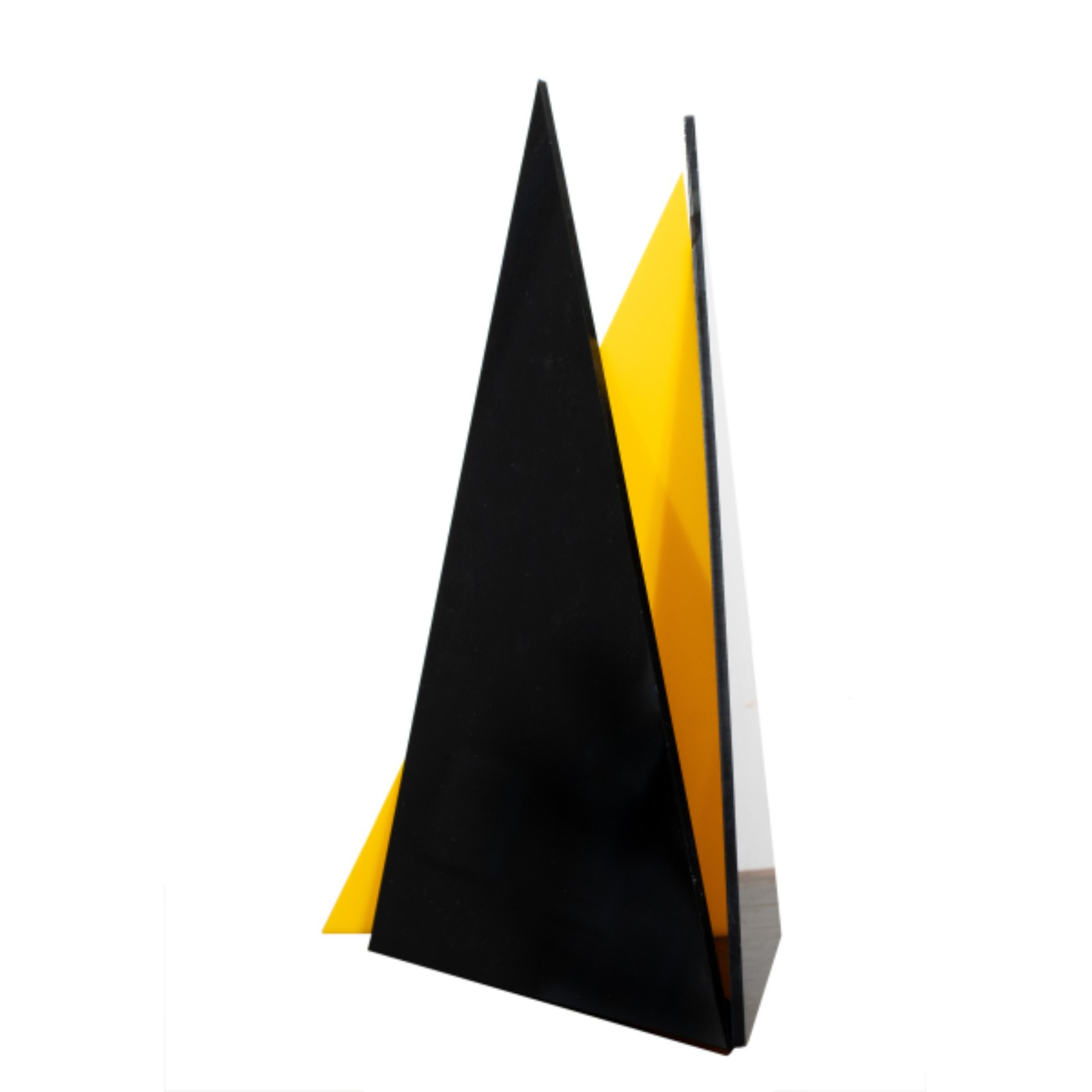 Emanuel Araújo. Sem Título. Escultura em chapa de acrílico, ass. num... - foto 2 de 2