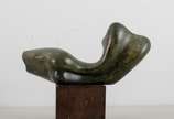 Sonia Ebling (1918-2006),  - Sônia Ebling. Torso. Escultura em bronze, ass. na perna esq. 8 x 17 x 6cm