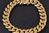 Pulseira corrente em ouro amarelo 18 k, peso to... - Pulseira corrente em ouro amarelo 18 k, peso total aproximado 61.21 g, medindo 19,5 cm.