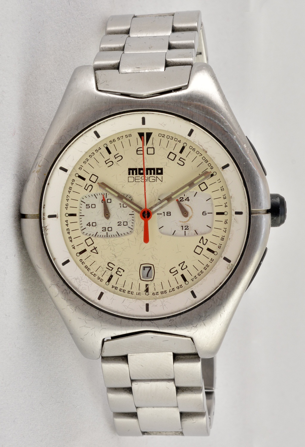 MOMO DESIGN - All stainless steel, water resistant 5 atm, medindo a... - foto 1 de 2