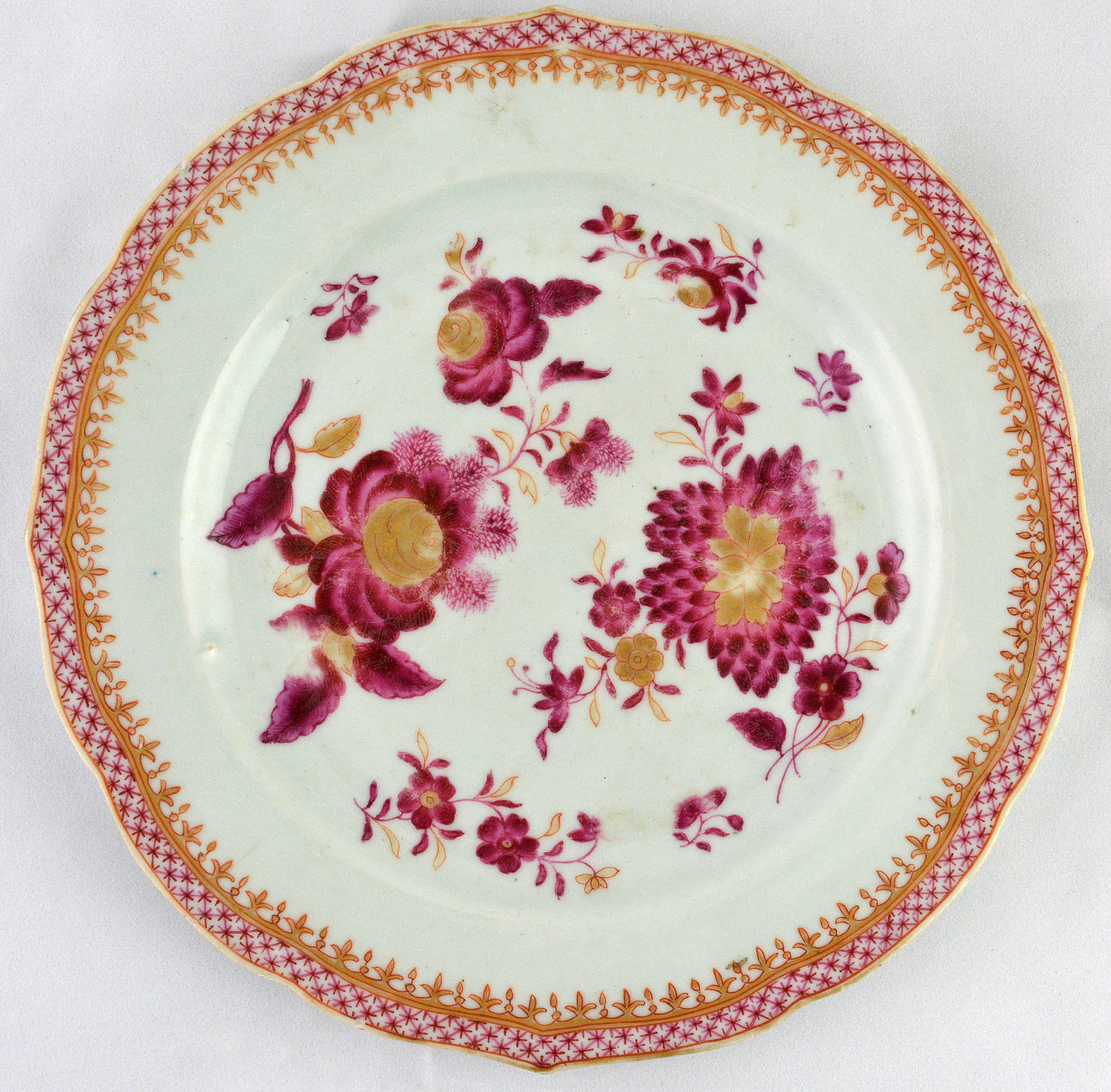 Companhia das Índias - Família Rosa (circa 1790) - Prato em porcelana...