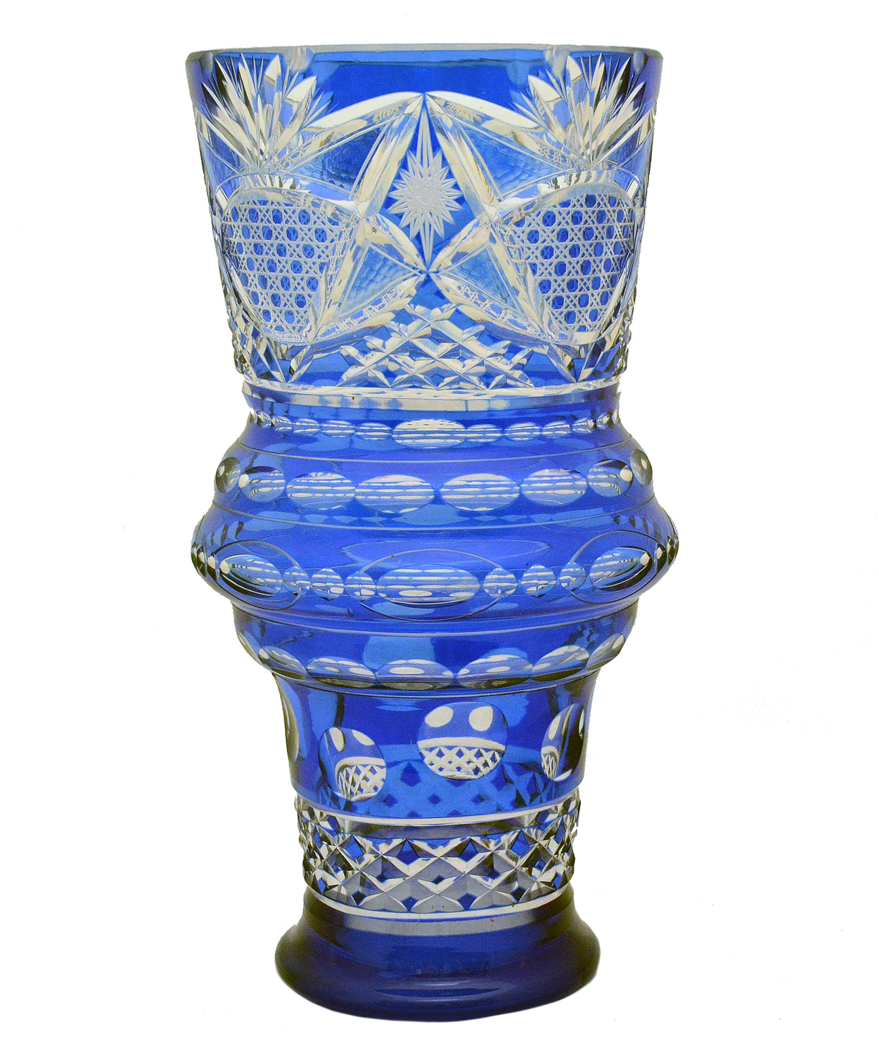 Grande vaso em cristal double na cor azul, lapidações dedão...