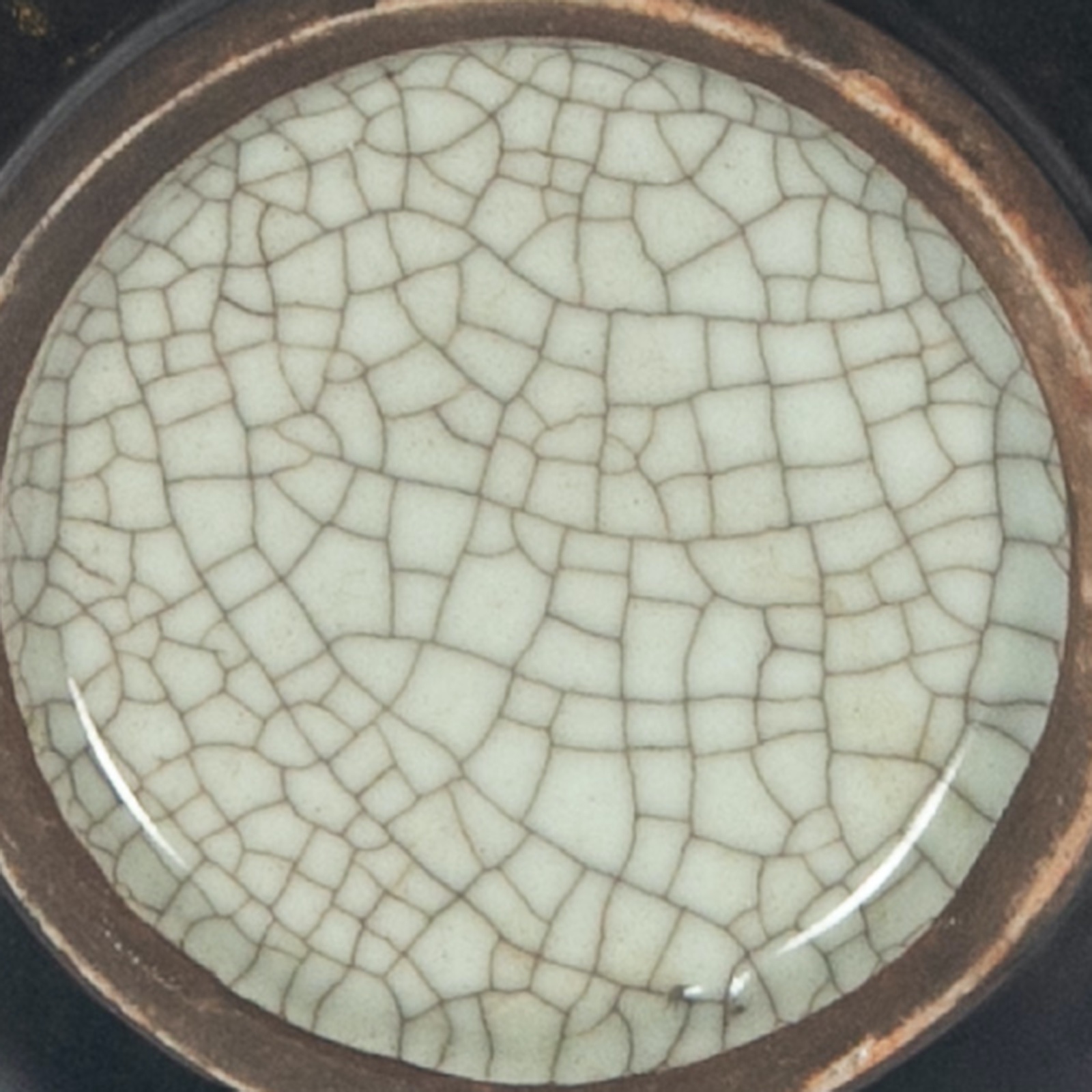 Par de vasos em porcelana chinesa de formato balaústre, decorados por... - foto 3 de 3