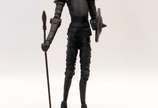 Gilberto Mandarino (1933), Dom Quixote - Escultura em bronze patinado. Assinado. Peanha em granito negro.