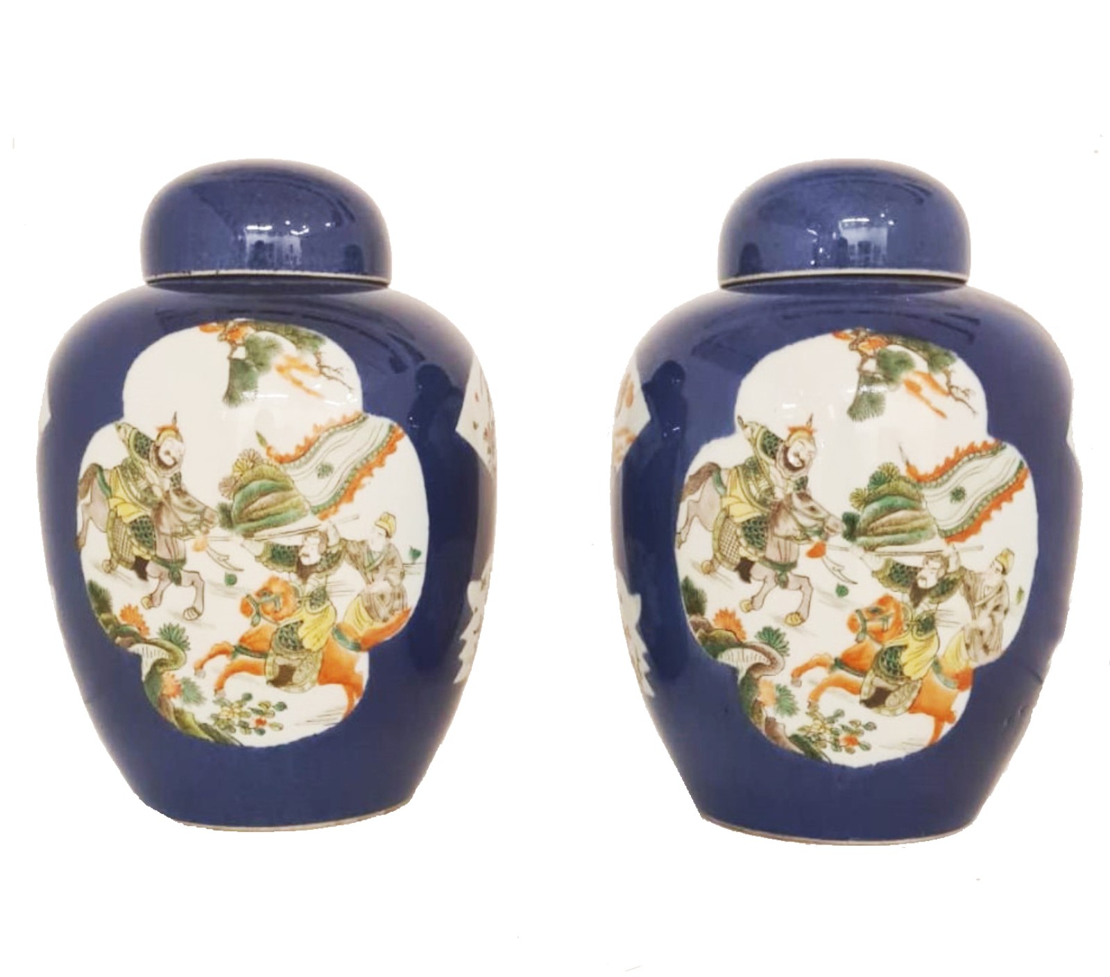 Par de potiches de formato bojudo em porcelana chinesa, ornamentados... - foto 1 de 4
