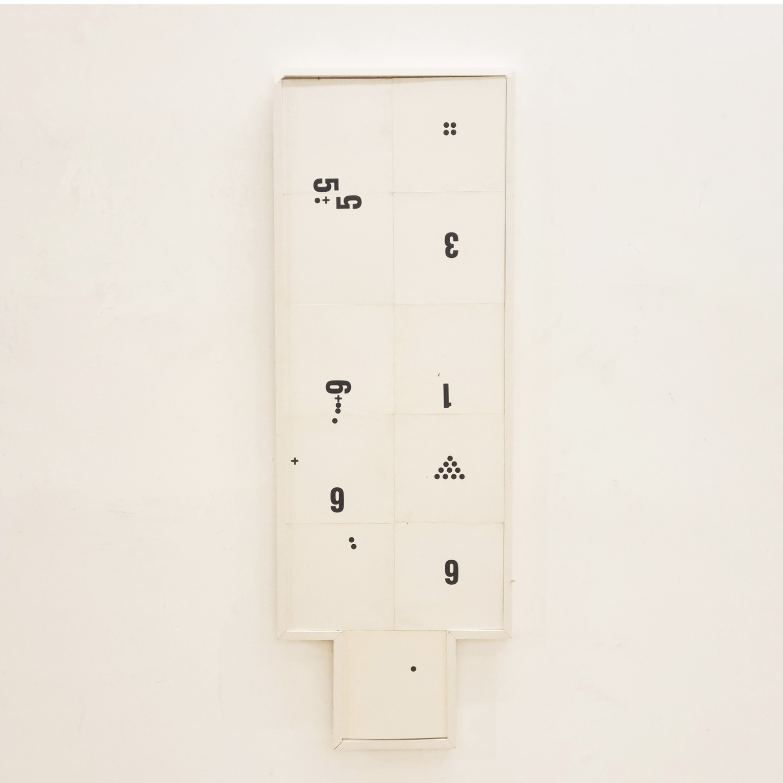 Mira Schendel (1919-1988), Numerologia Alquimica , 1975 - foto 2 de 3