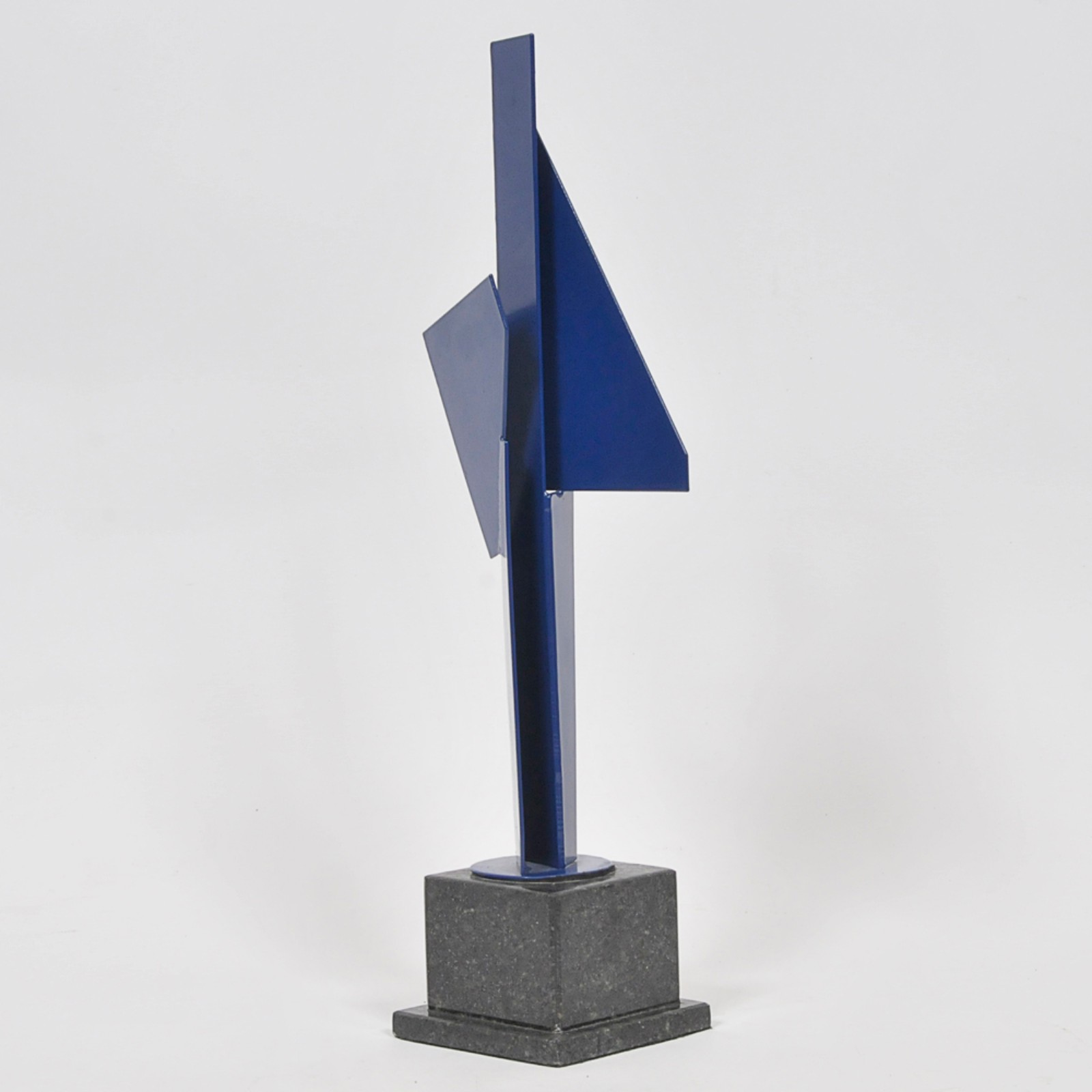 Emanoel Araújo (1940-2022), Estrutura Azul, 1998 - foto 4 de 5