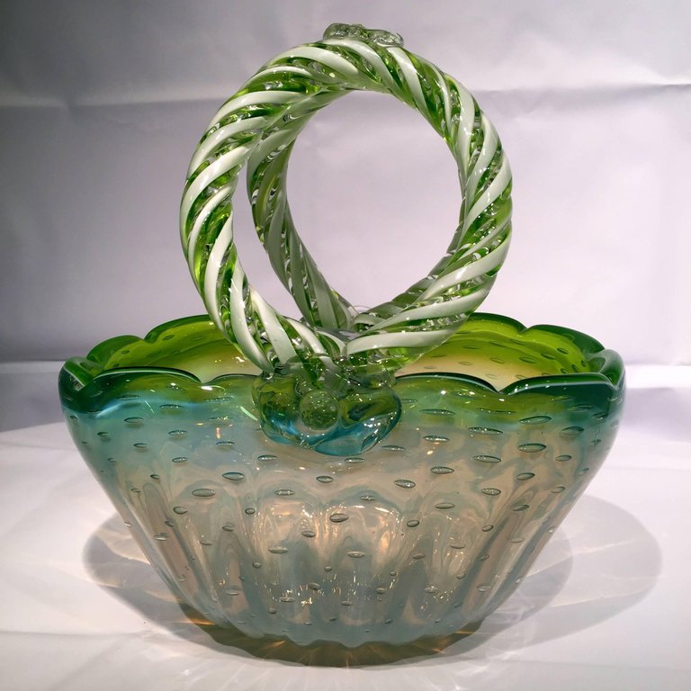 Bowl em vidro artistico soprado de Murano nas cores verde e azulado... - foto 2 de 4