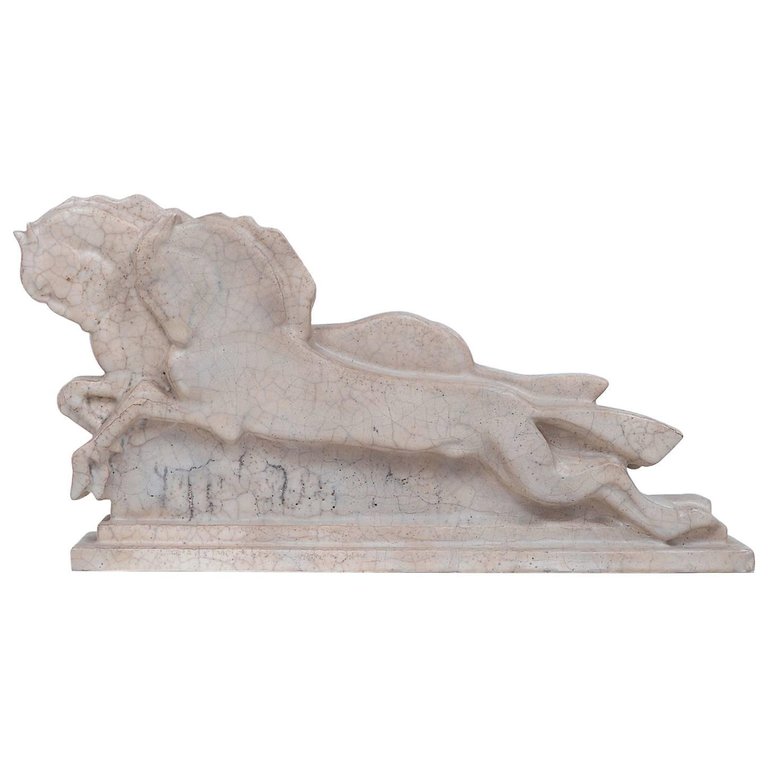 Escultura em porelana francesa representando cavalos no estilo Art... - foto 1 de 4