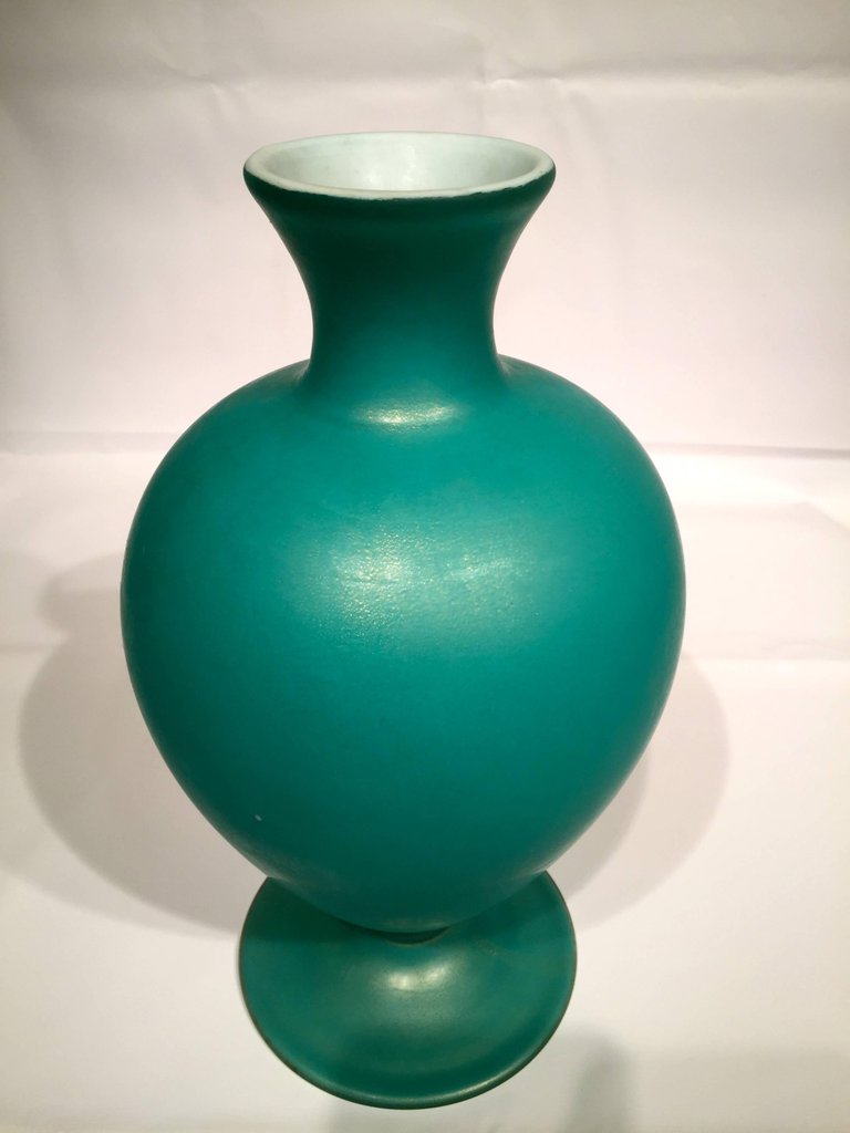 Vaso em vidro artistico soprado de Murano em vidro duplo na cor verde... - foto 4 de 4